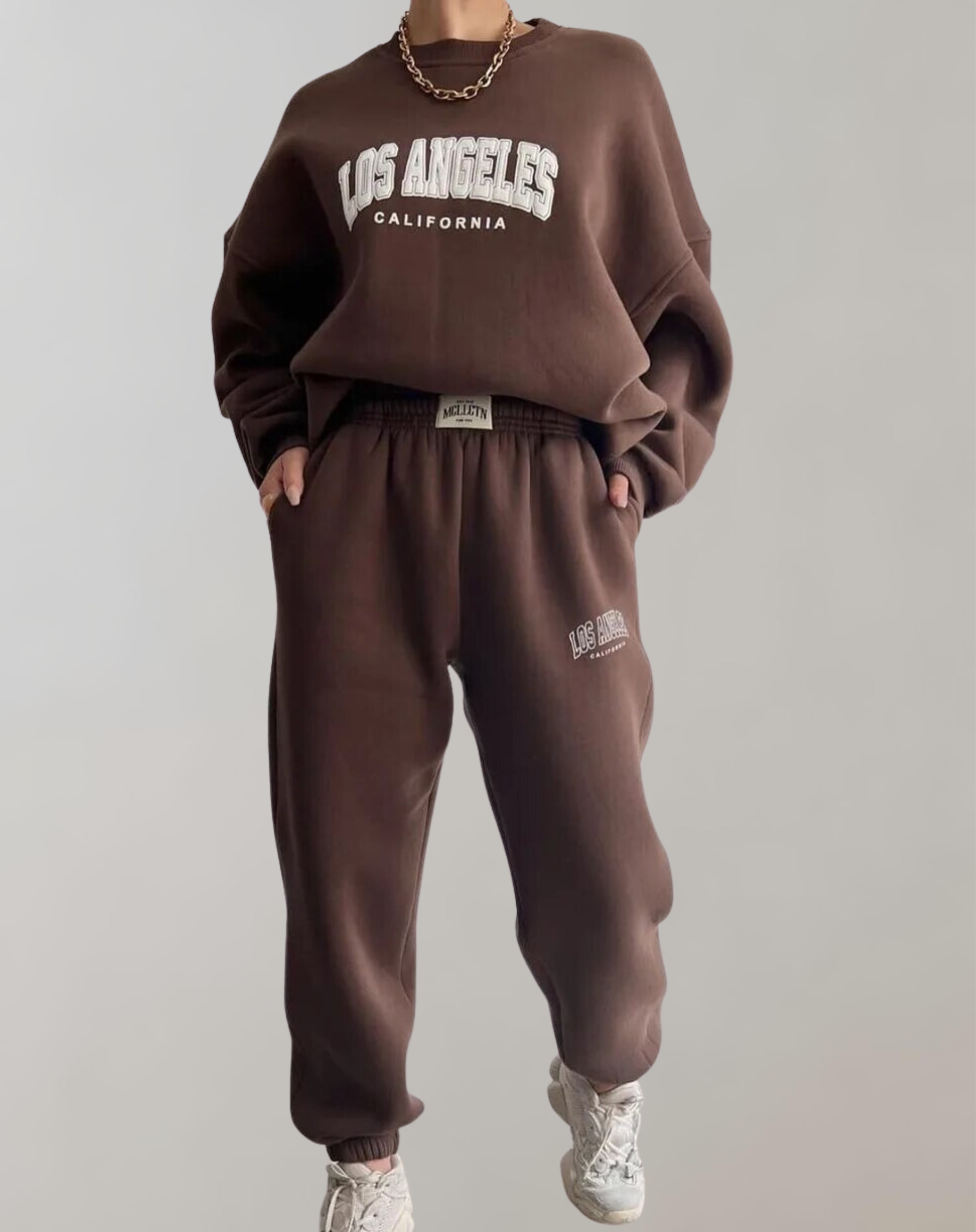 Jenny -  Sweatshirt mit Buchstaben