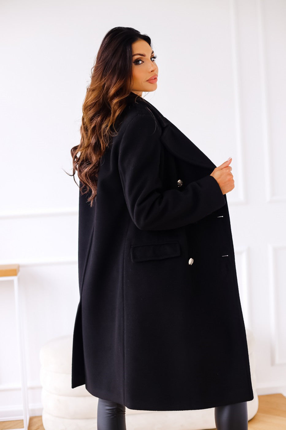 Ylona | Elegante Wolljacke mit doppelter Knopfleiste für stilvolle Winterlooks