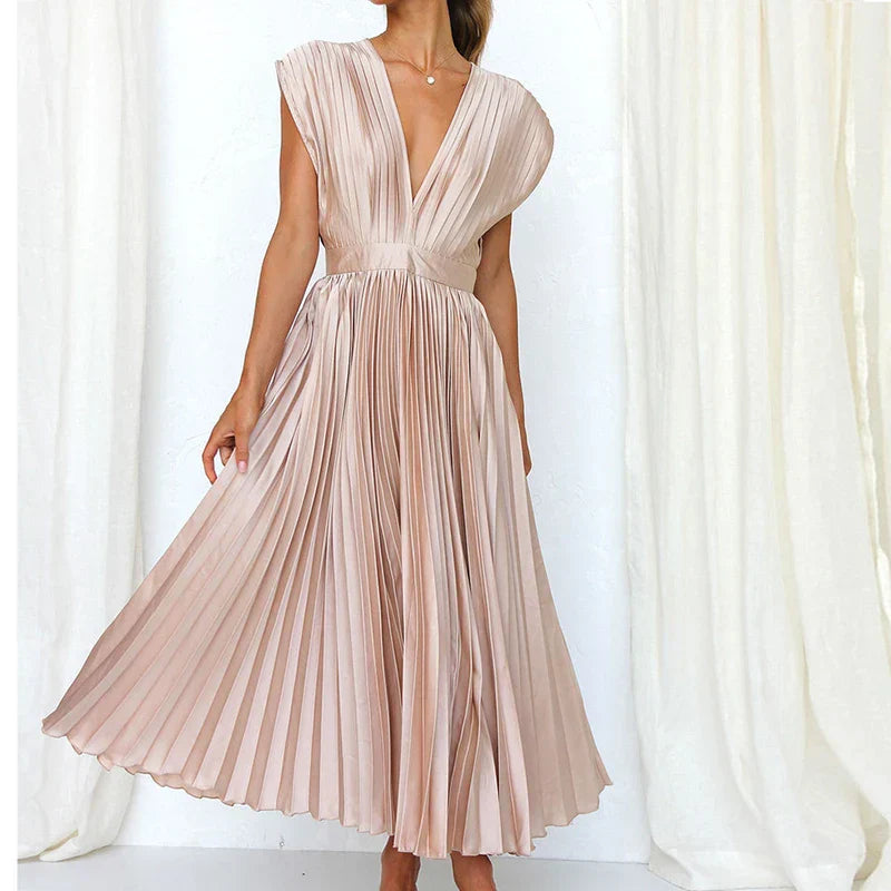 Adele | Elegante Maxi-Kleid mit V-Ausschnitt und Falten