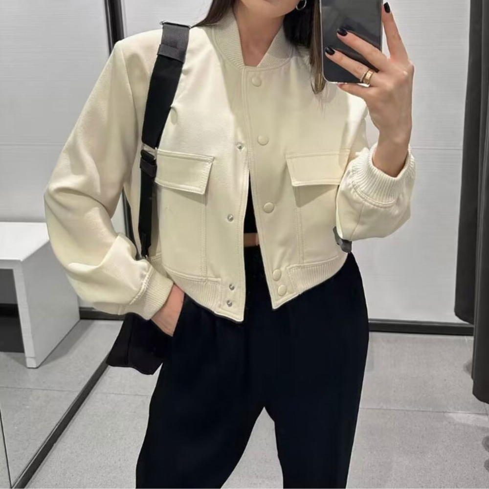 Stylische Bomberjacke mit geripptem Saum und praktischem Druckknopfverschluss