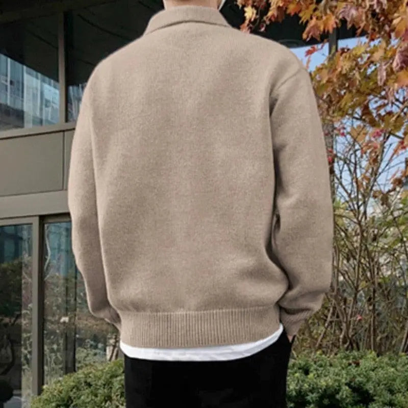 Luxe Kleidung mit Eleganten Kontrasten und Praktischen Taschen