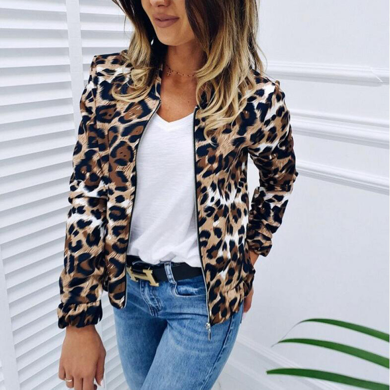 Stylische Bomberjacke mit auffälligem Tiermotiv und bequemer Passform