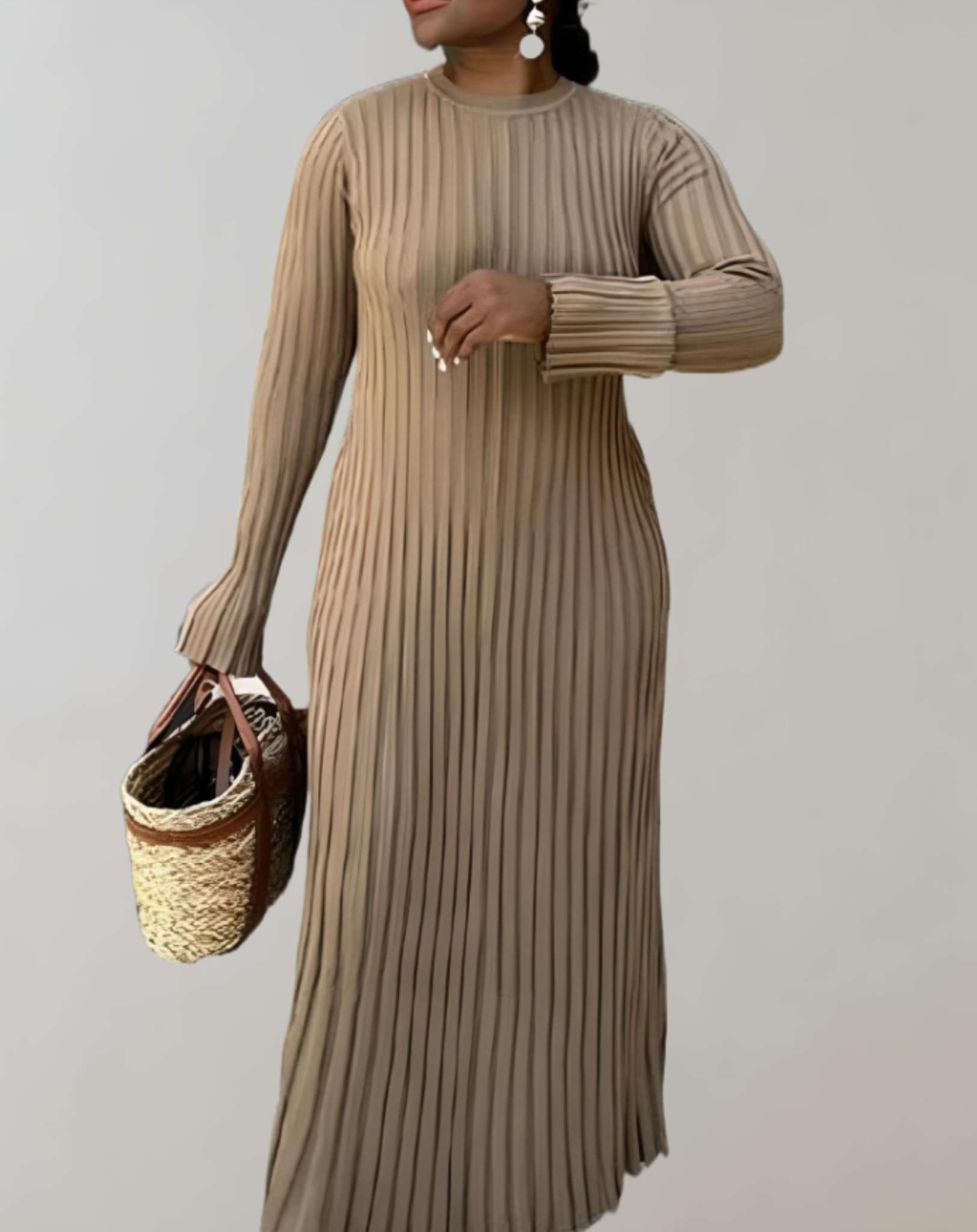 Adley -  Langes figurbetontes Kleid mit Rundhalsausschnitt und Rippstrick Kleid