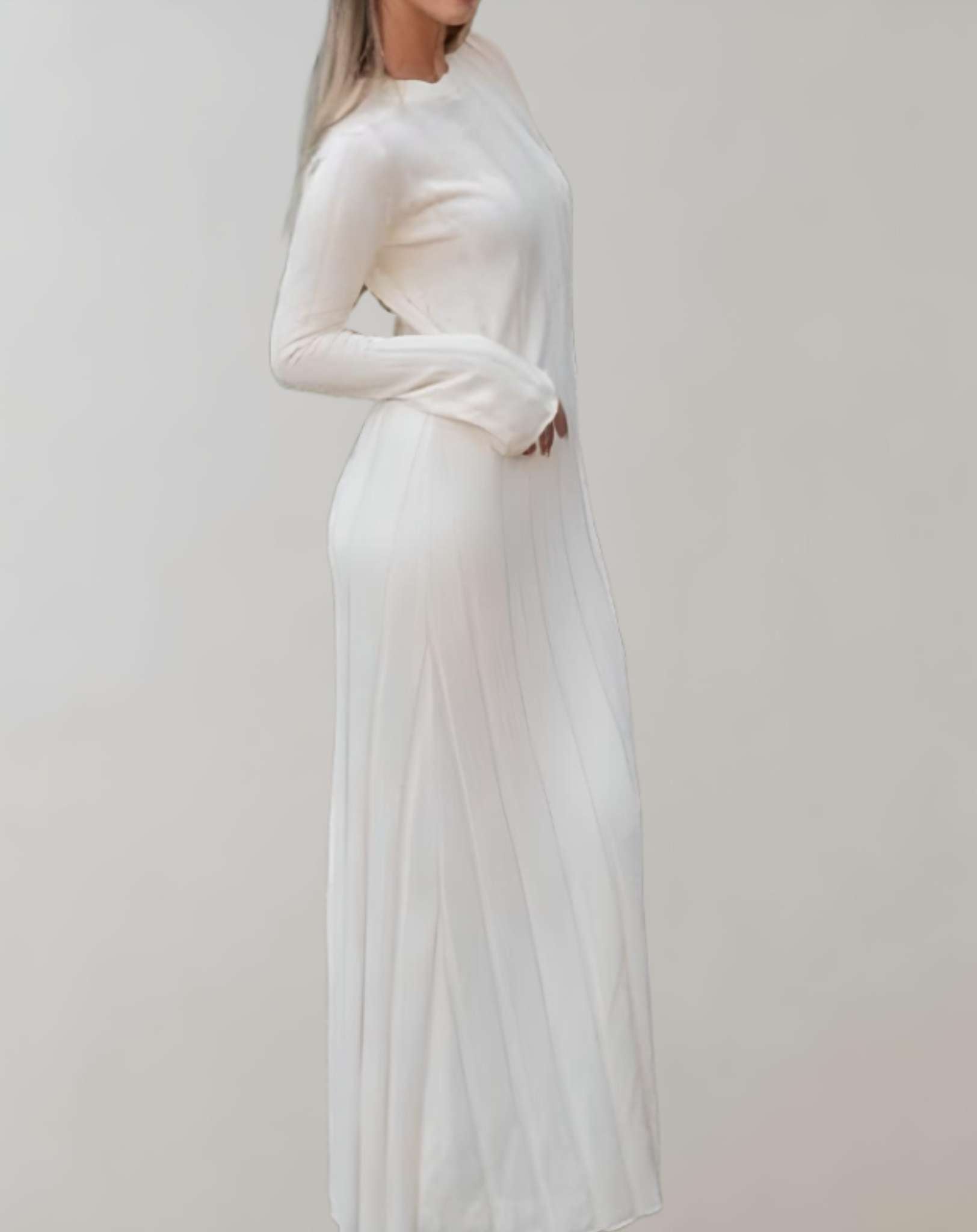 Adley -  Langes figurbetontes Kleid mit Rundhalsausschnitt und Rippstrick Kleid