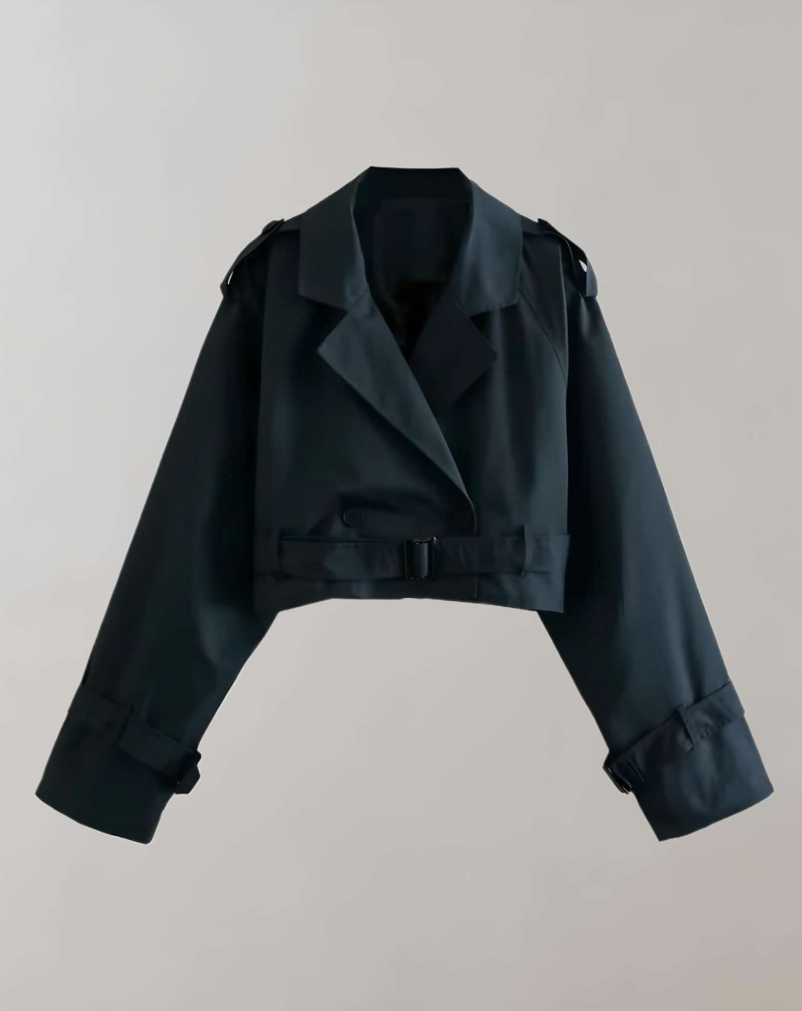 Aimee - Kurz geschnittene Jacke mit mehreren Gürteldesigns und großem Kragen Jacke