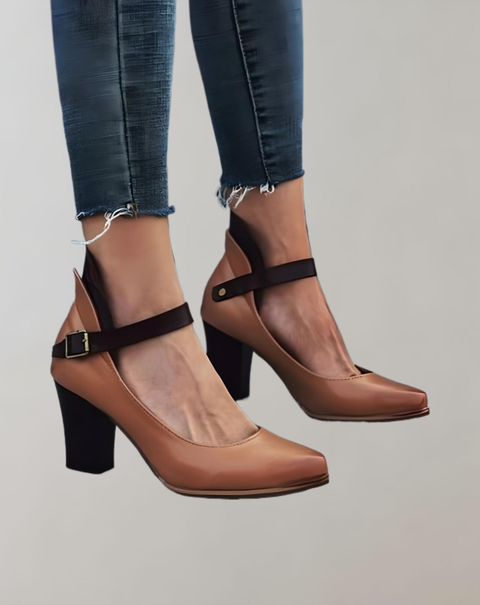 Emma -  Halbhohe geschlossene Absätze mit Riemendesign Schuhe