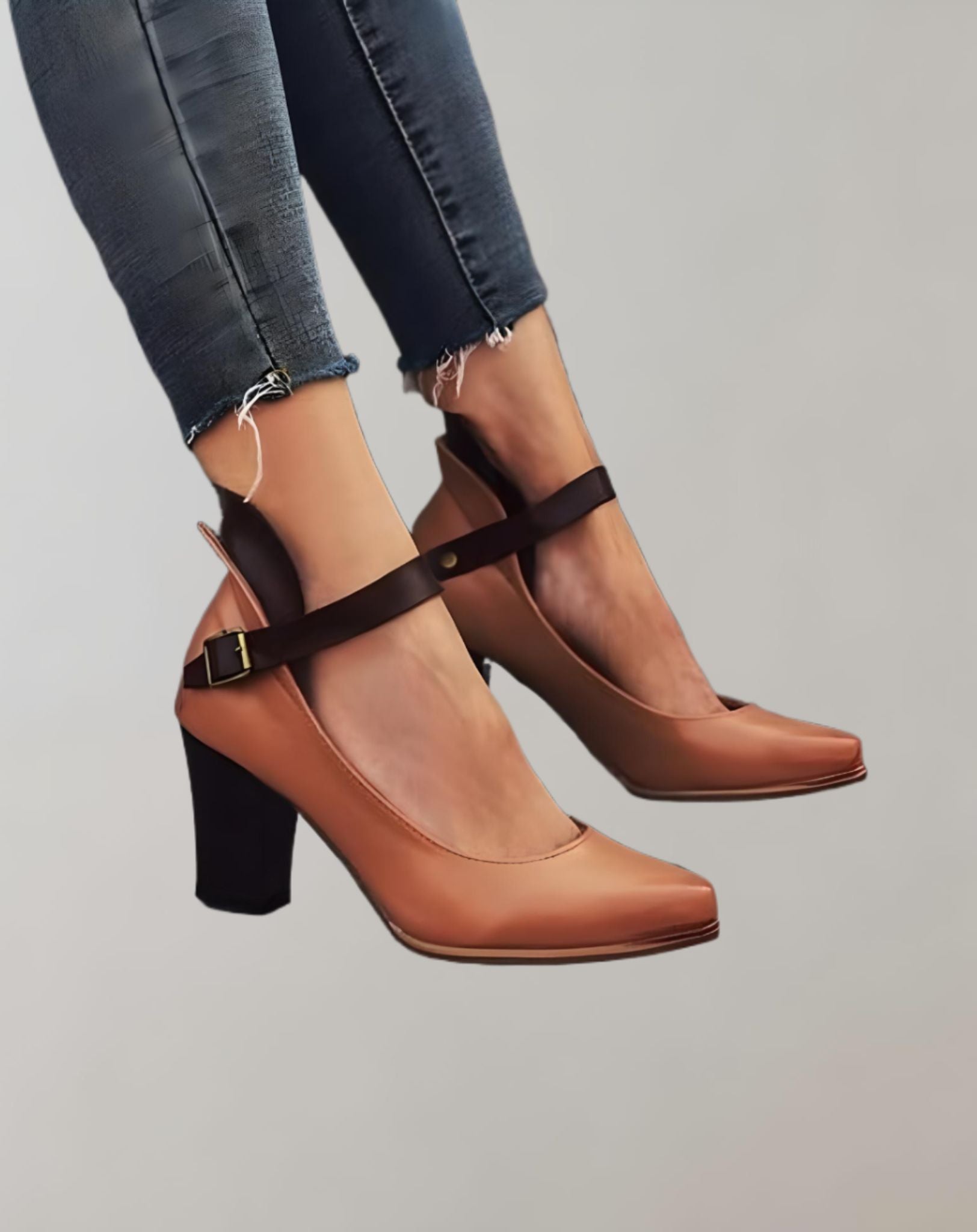 Emma -  Halbhohe geschlossene Absätze mit Riemendesign Schuhe