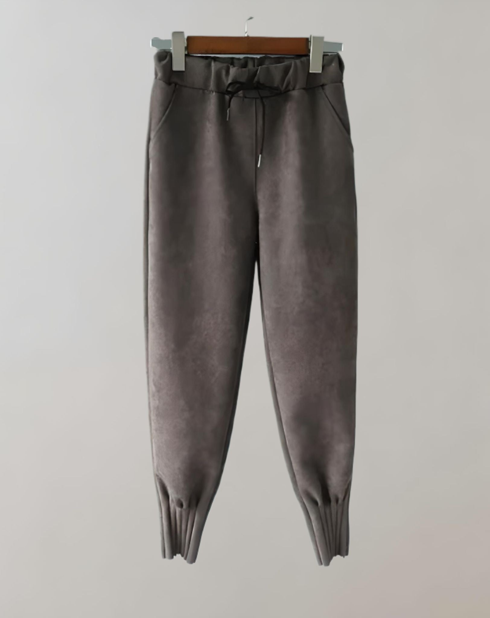 Betty -  Röhrenhose mit hohem Bund für Damen und mehreren Taschen Hose
