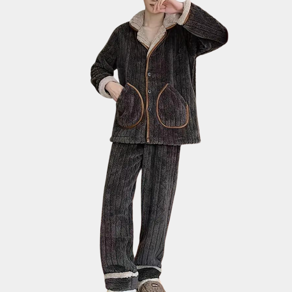 Atticus | Kuschelige Winterpyjama für Herren mit optimaler Wärme und Komfort