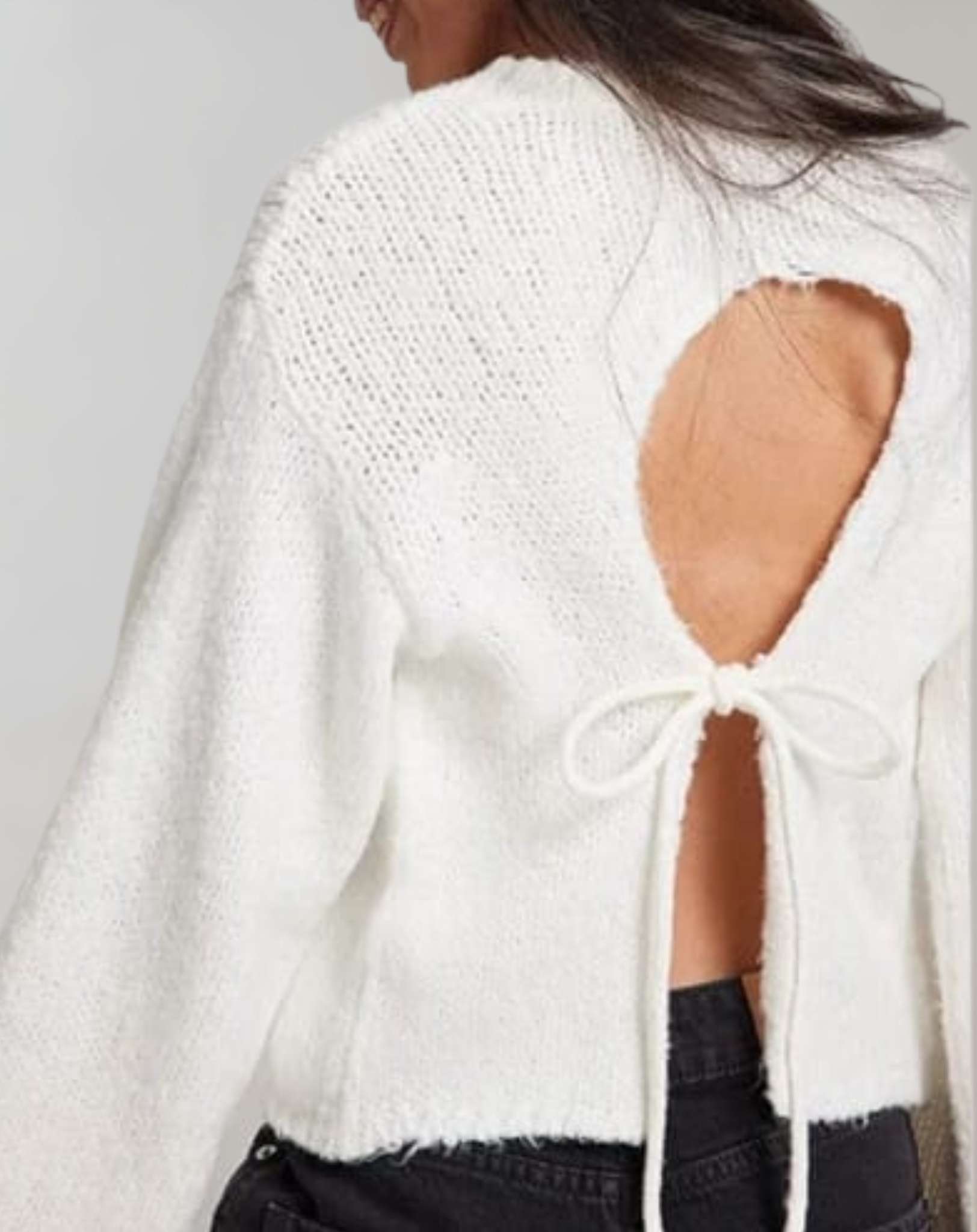 Candice - Lockerer rückenfreier Pullover mit Rundhalsausschnitt und weiten Ärmeln Sweater