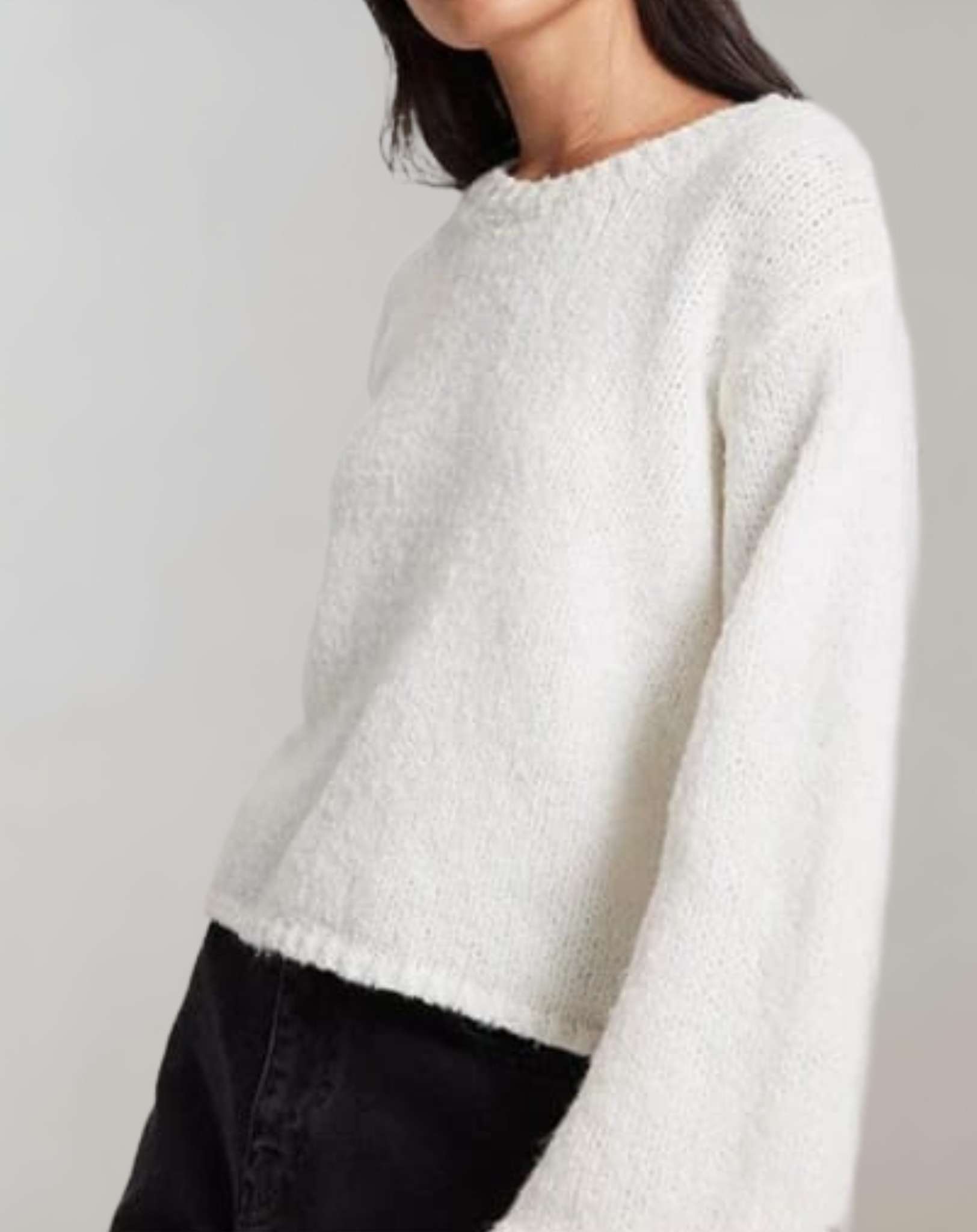 Candice - Lockerer rückenfreier Pullover mit Rundhalsausschnitt und weiten Ärmeln Sweater