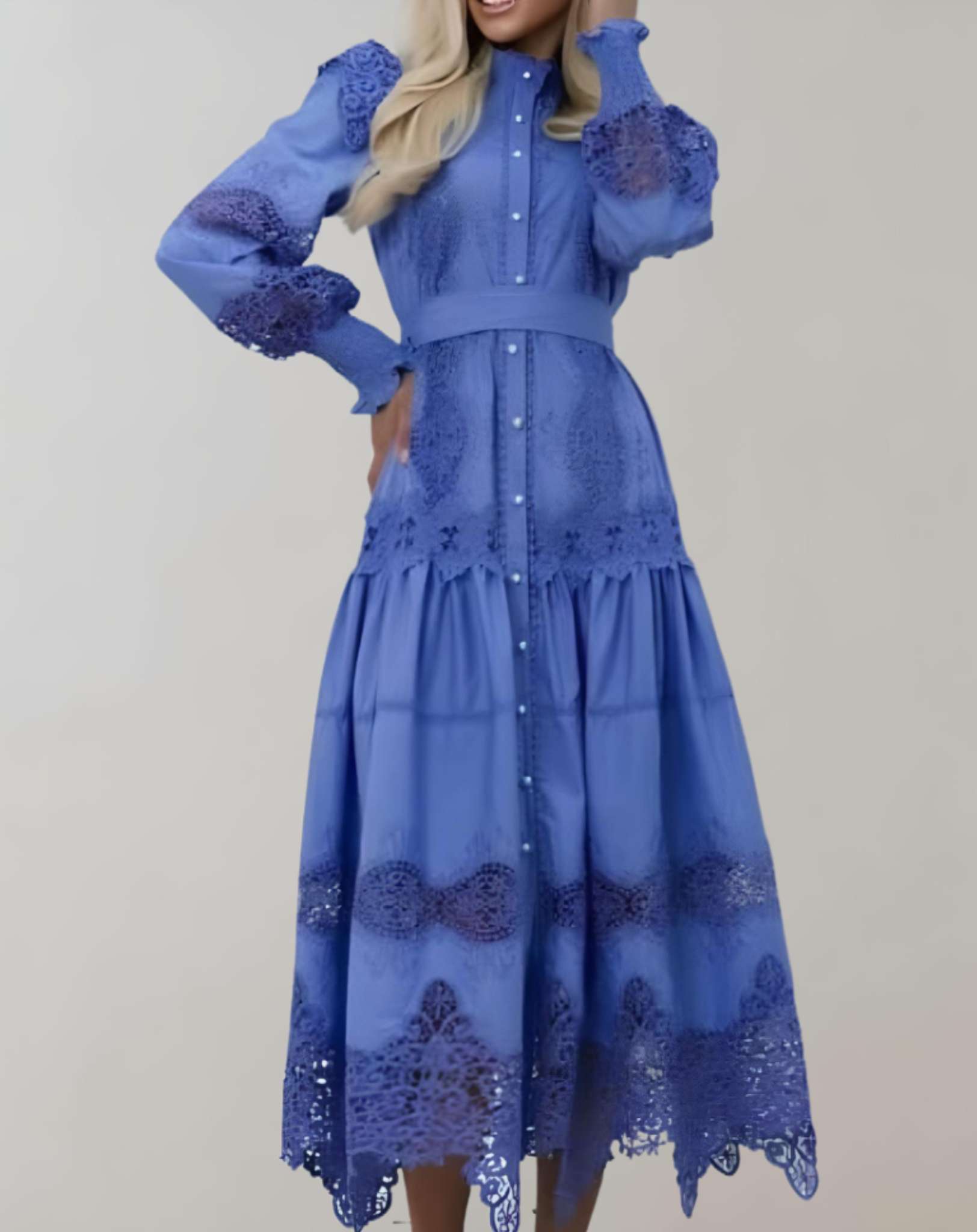Celestina -  Langärmliges geknöpftes Kleid mit Stickmuster Kleid