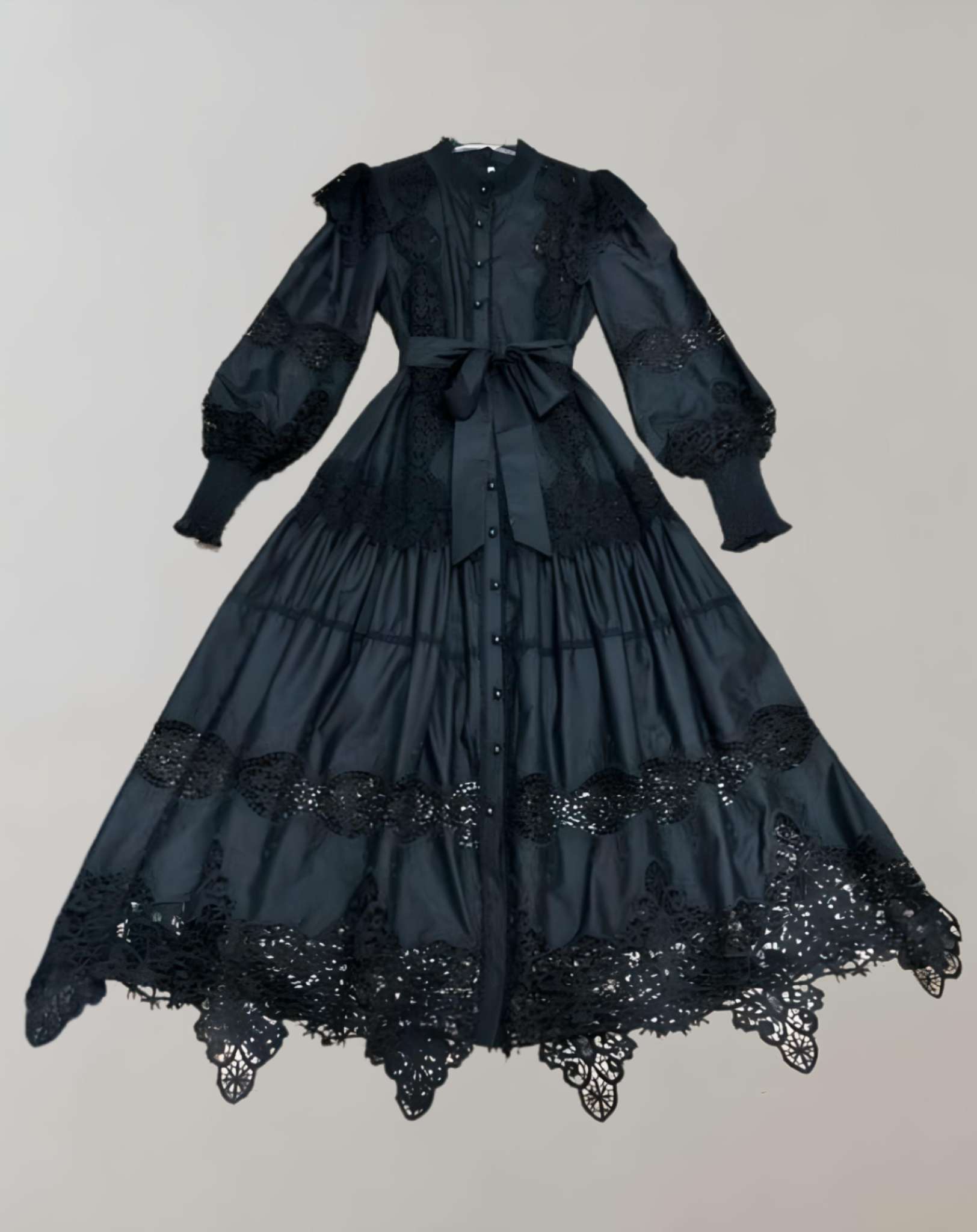 Celestina -  Langärmliges geknöpftes Kleid mit Stickmuster Kleid