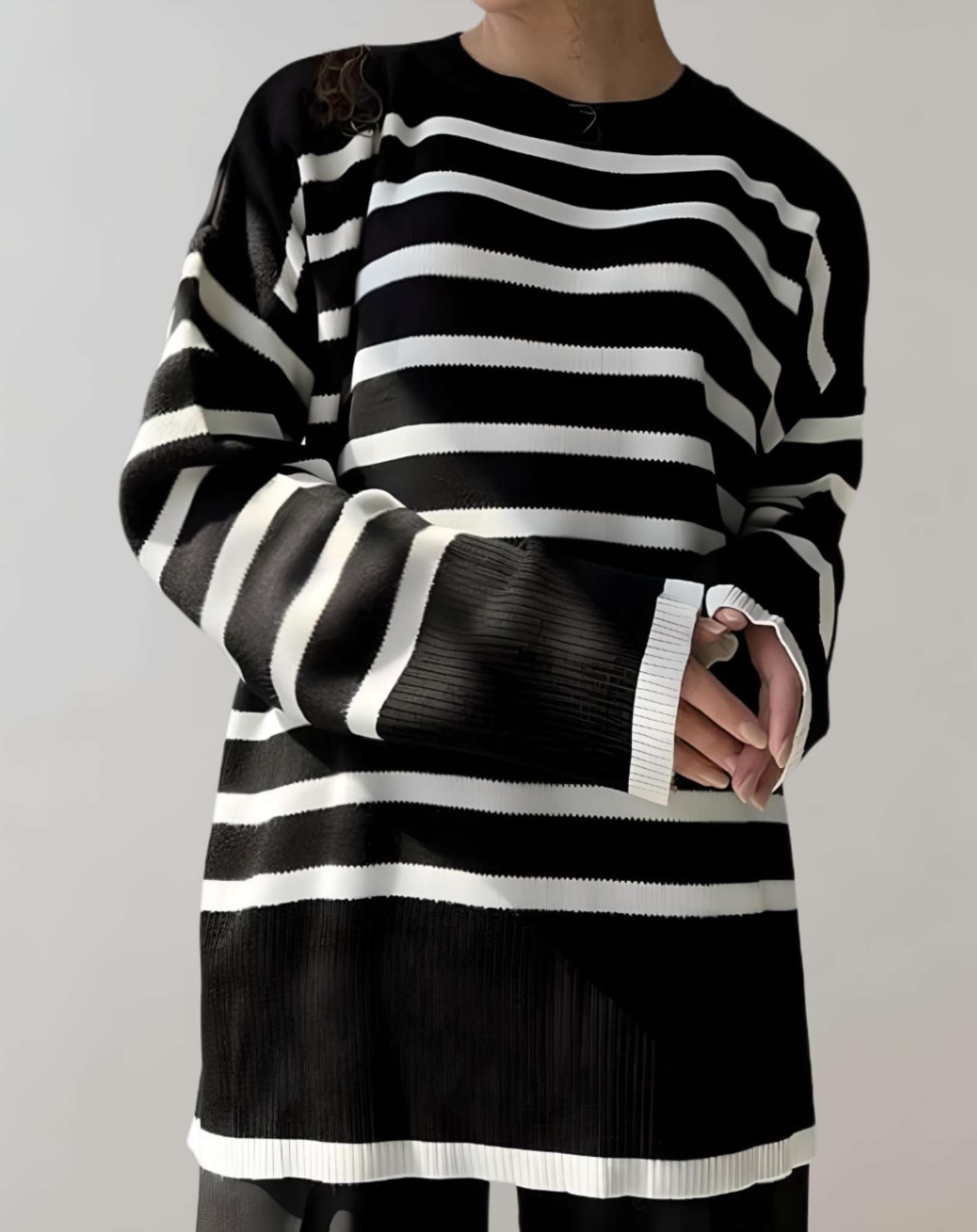 Chandria - Übergroßer bequemer Pullover mit Streifendesign und Rollkragen Sweater