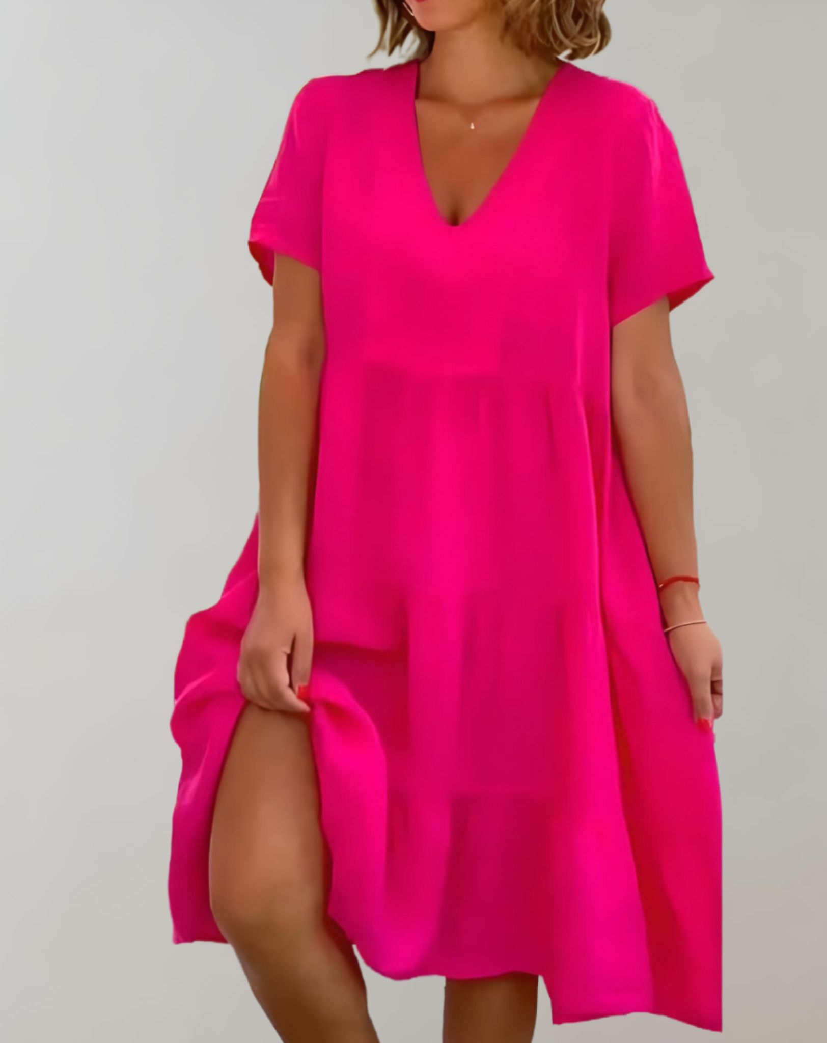 Cyan - Kleid mit tiefem V Ausschnitt und schlichtem strukturiertem Rüschensaum Kleid