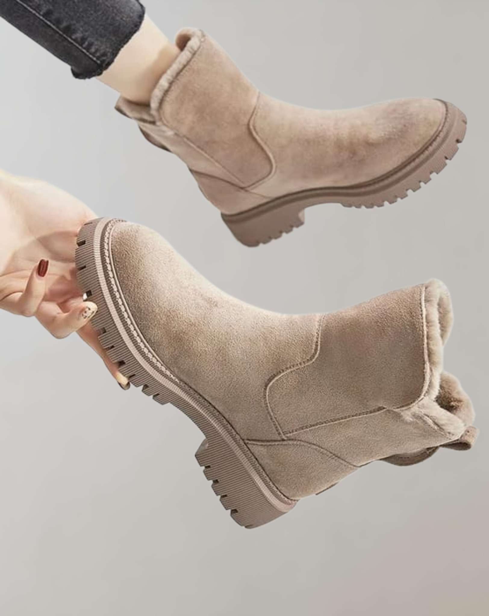 Elena - Hoch geschnittene Winterstiefel aus Wildleder mit seitlichen Reißverschlüssen Schuhe