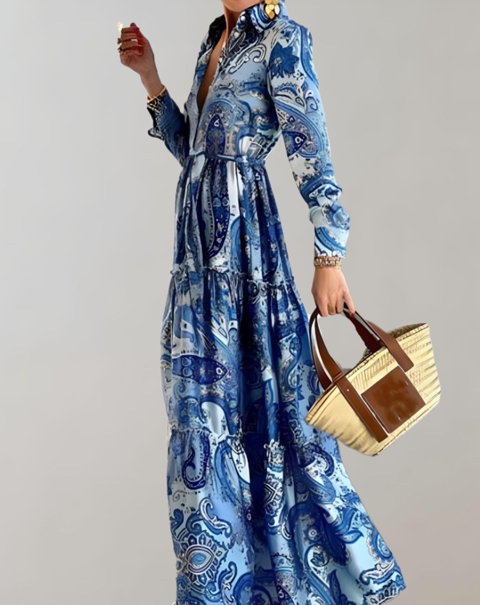 Saylor - Langes Kleid mit tiefem V Ausschnitt langen Ärmeln und weichem Stoff Kleid