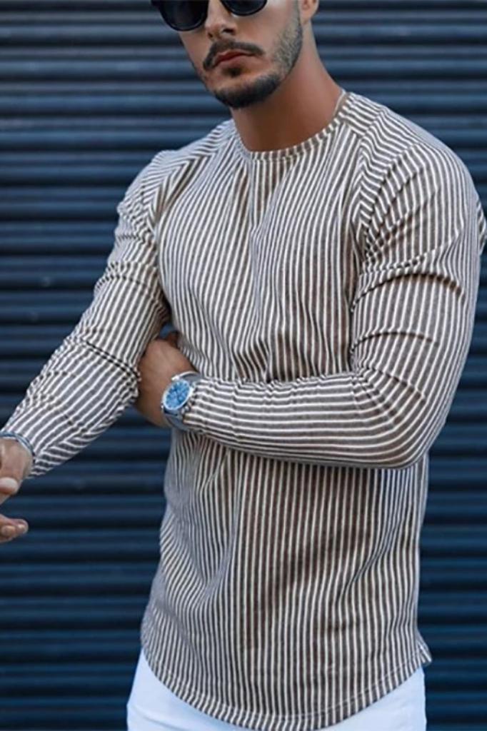 Eleganter grauer Strickpullover für Herren