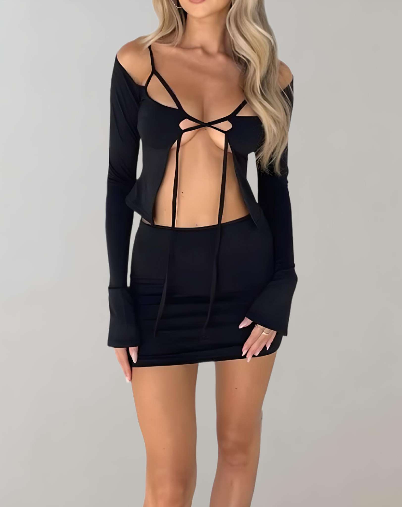 Krysta -  2-teiliges Set mit Bralette Oberteil und kurzem Rock Kleidung
