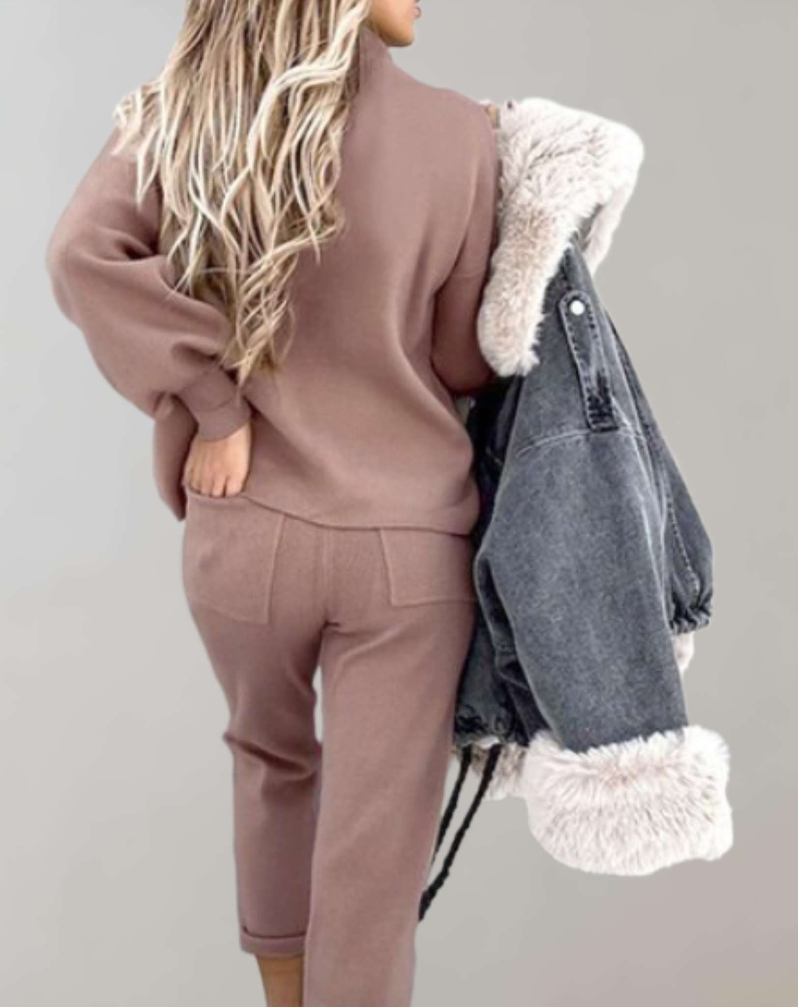 Rhea -  2-teiliges Set mit übergroßem Rundhalspullover und Jogginghose Kleidung