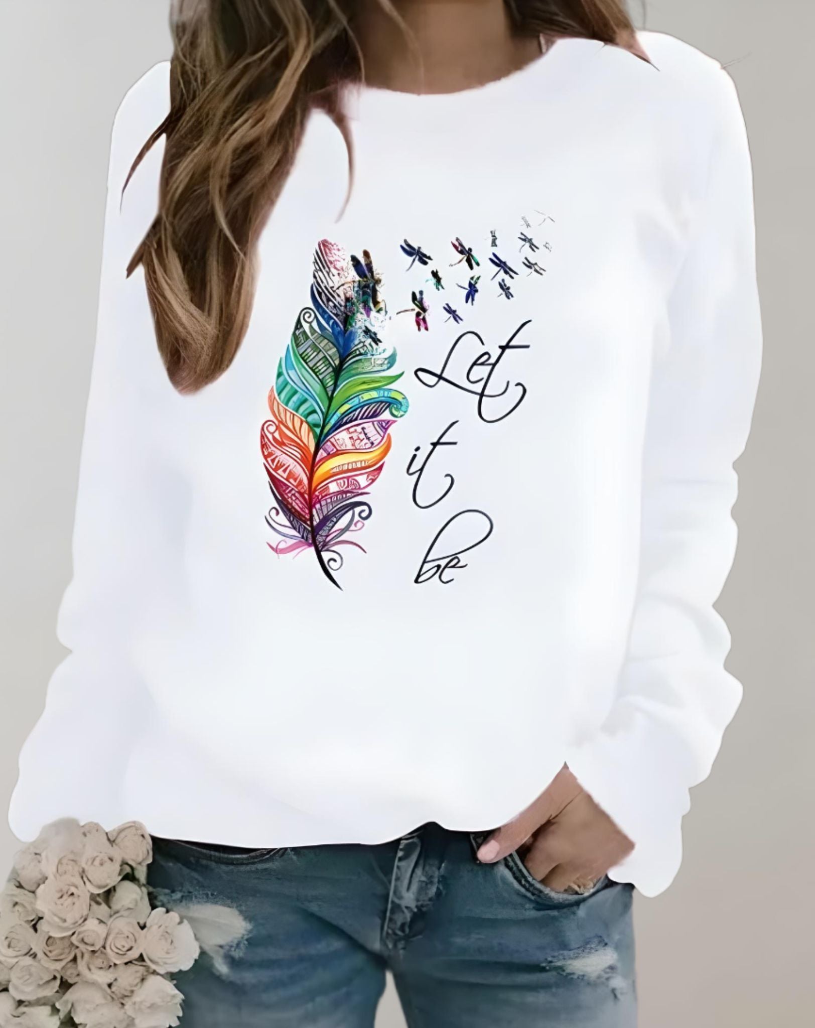 Rica -  Rundhalspullover mit motivierendem Statement und Federdesign Sweater