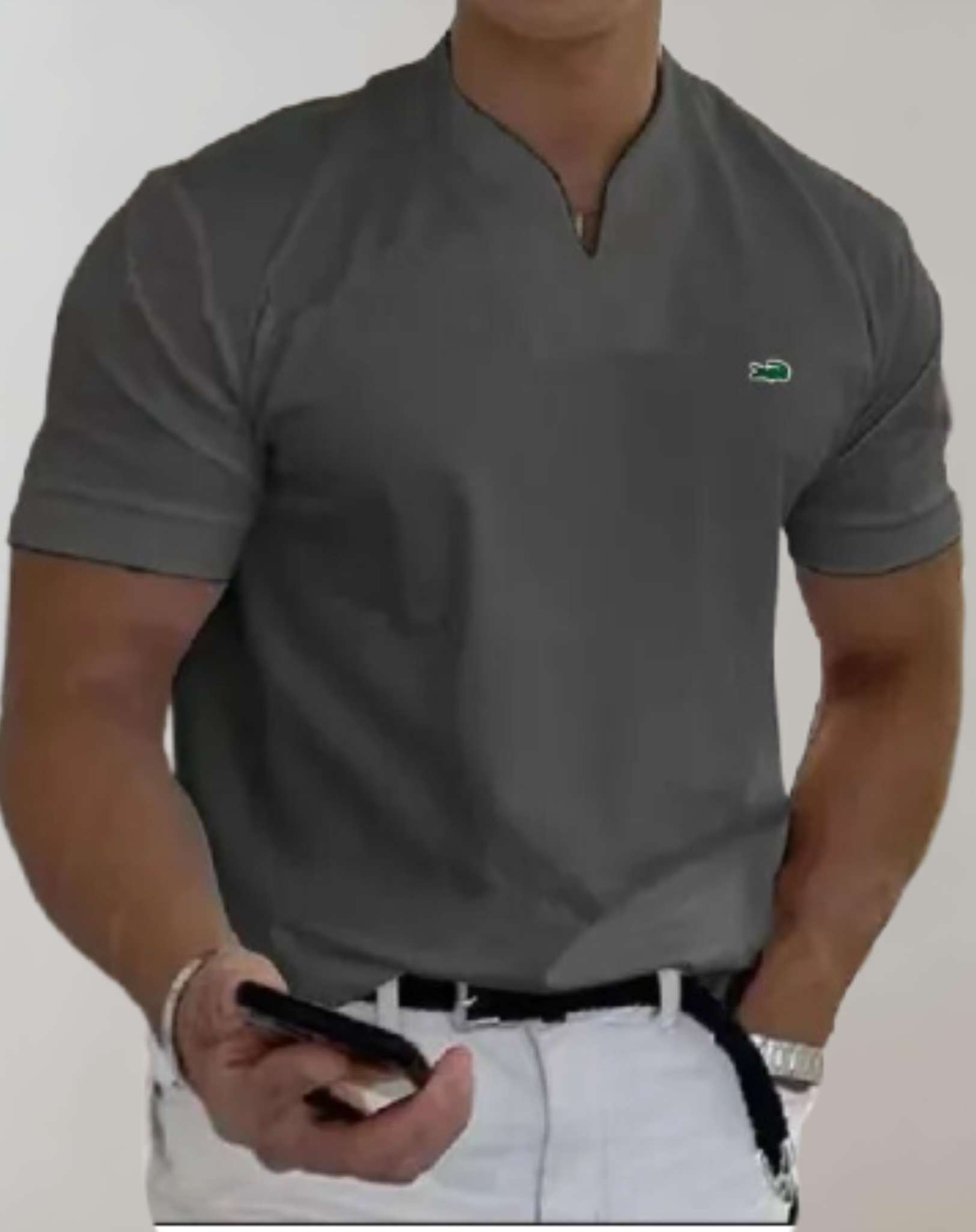 Ryan - Lässiges Kurzarm Shirt mit V Ausschnitt für Herren und Design Print an der Seite Hemd