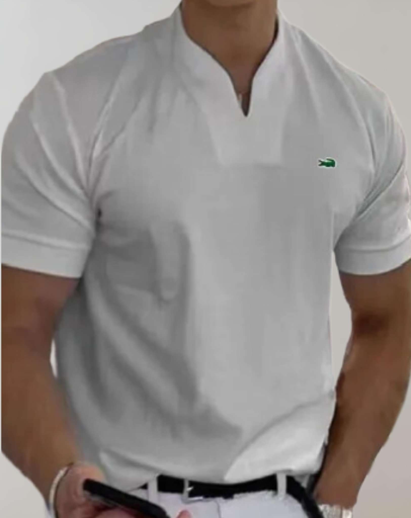 Ryan - Lässiges Kurzarm Shirt mit V Ausschnitt für Herren und Design Print an der Seite Hemd