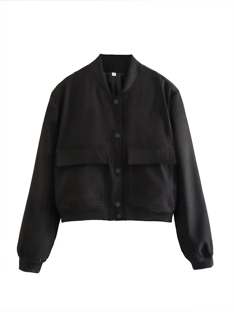Stylischer Herbst-/Winter-Bomber mit praktischen Taschen