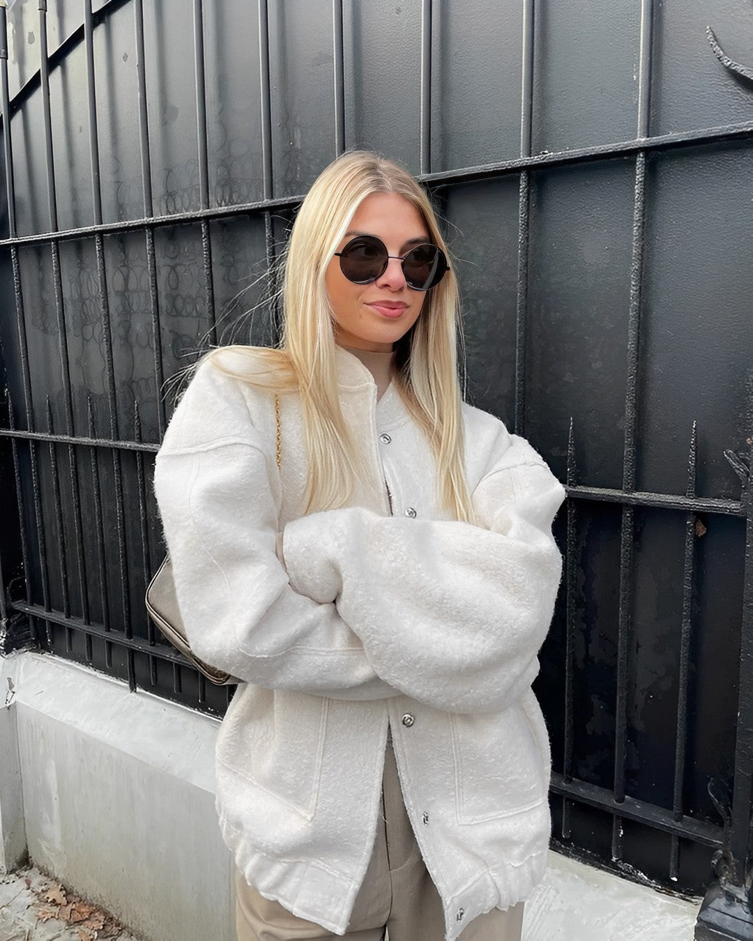 Frühlingshafte Häkel Bomberjacke für Damen – Stilvoll & Bequem