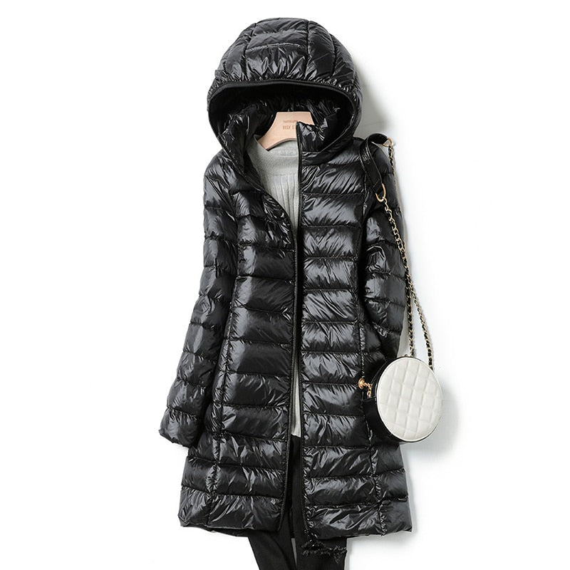 Damen Winter-Daunenjacke mit Kapuze – Leichte, Lang geschnittene Steppjacke