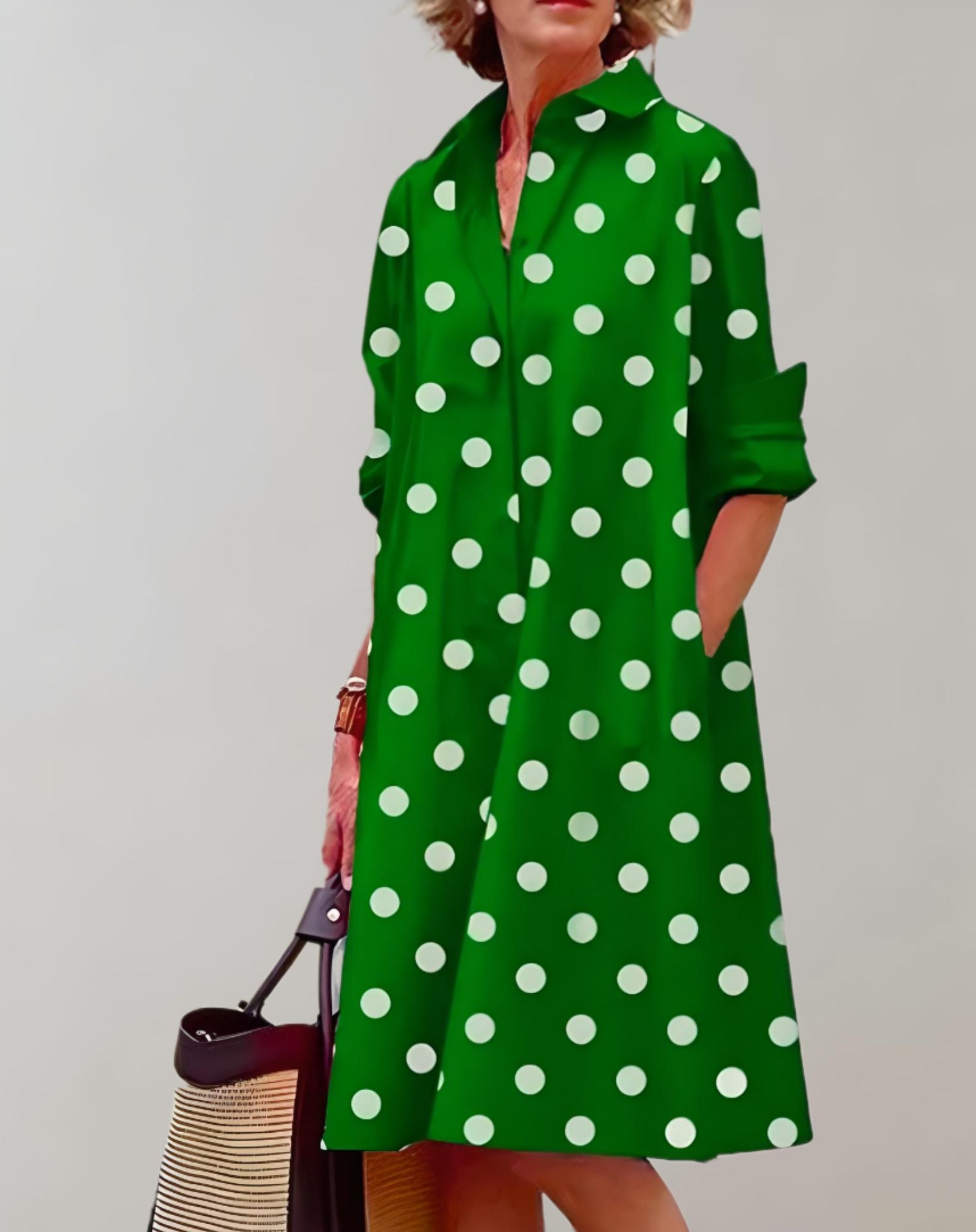 Julia - Schön sitzendes weites Kleid mit Seitentaschen und halblangen Ärmeln Kleid