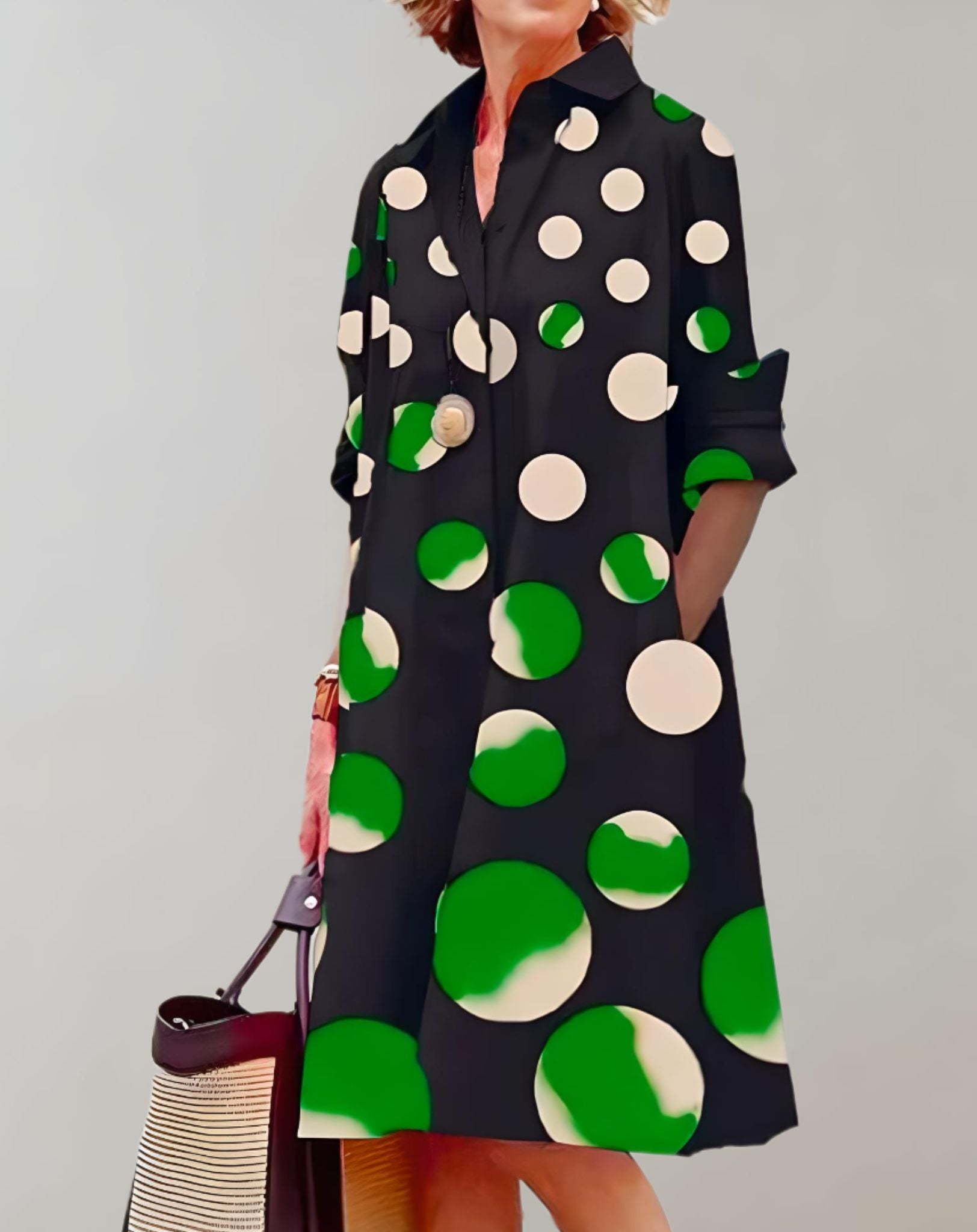 Julia - Schön sitzendes weites Kleid mit Seitentaschen und halblangen Ärmeln Kleid