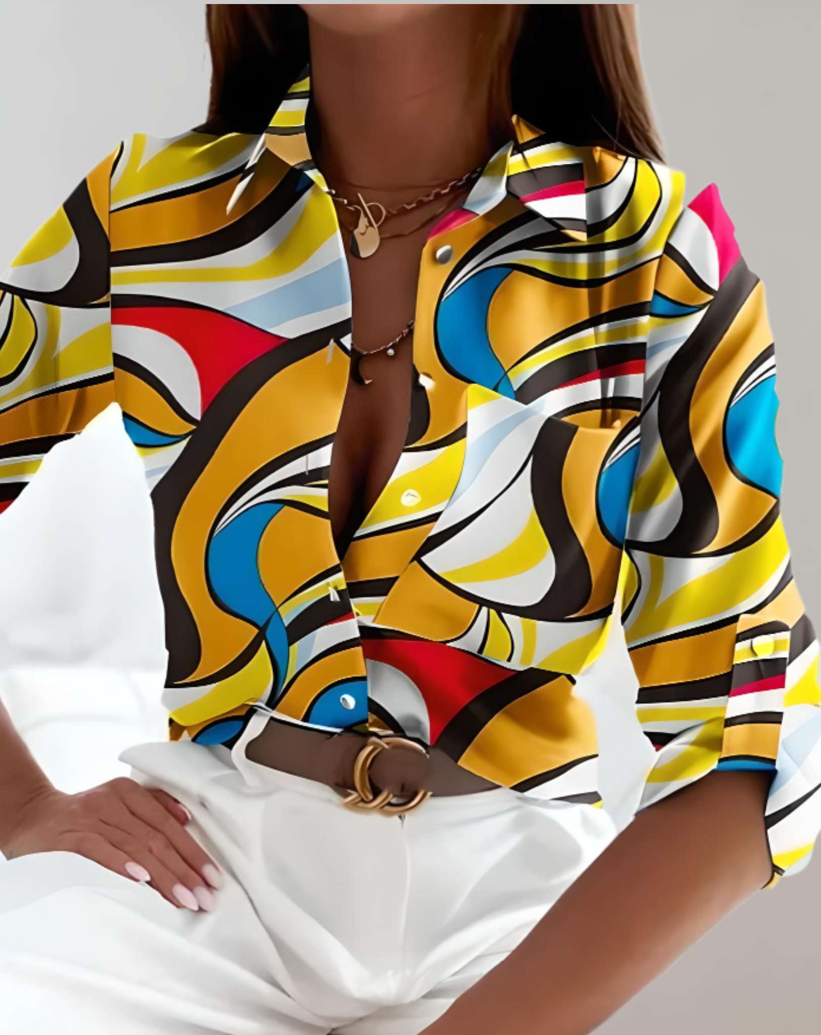 Phoebe -  Gut sitzendes Poloshirt mit Knöpfen und zufälligem Design Hemd