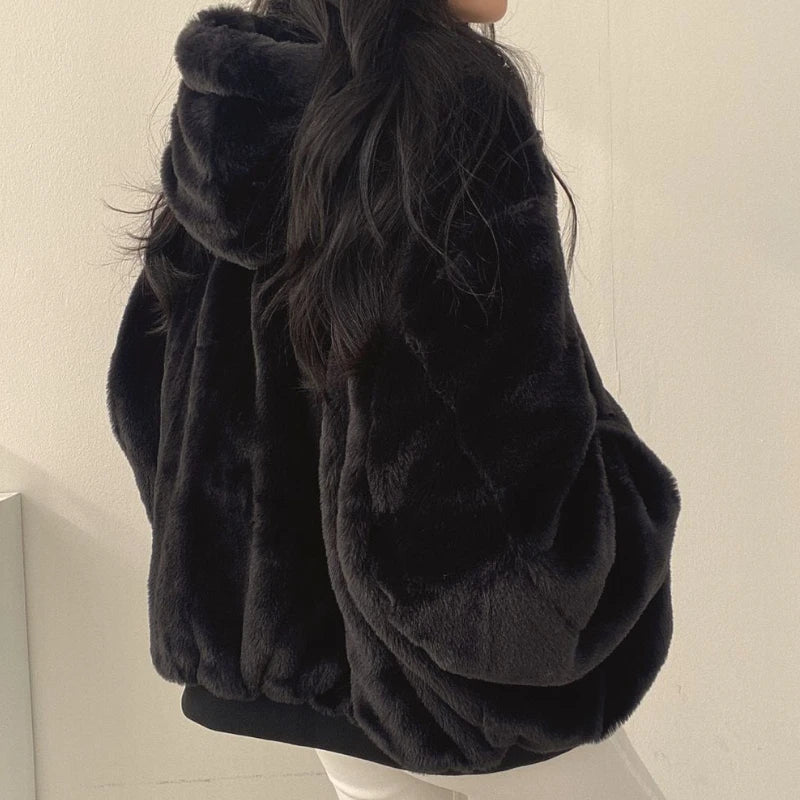 Madelyn | Oversized Jacke mit kuscheligem Innenfutter und Kapuze