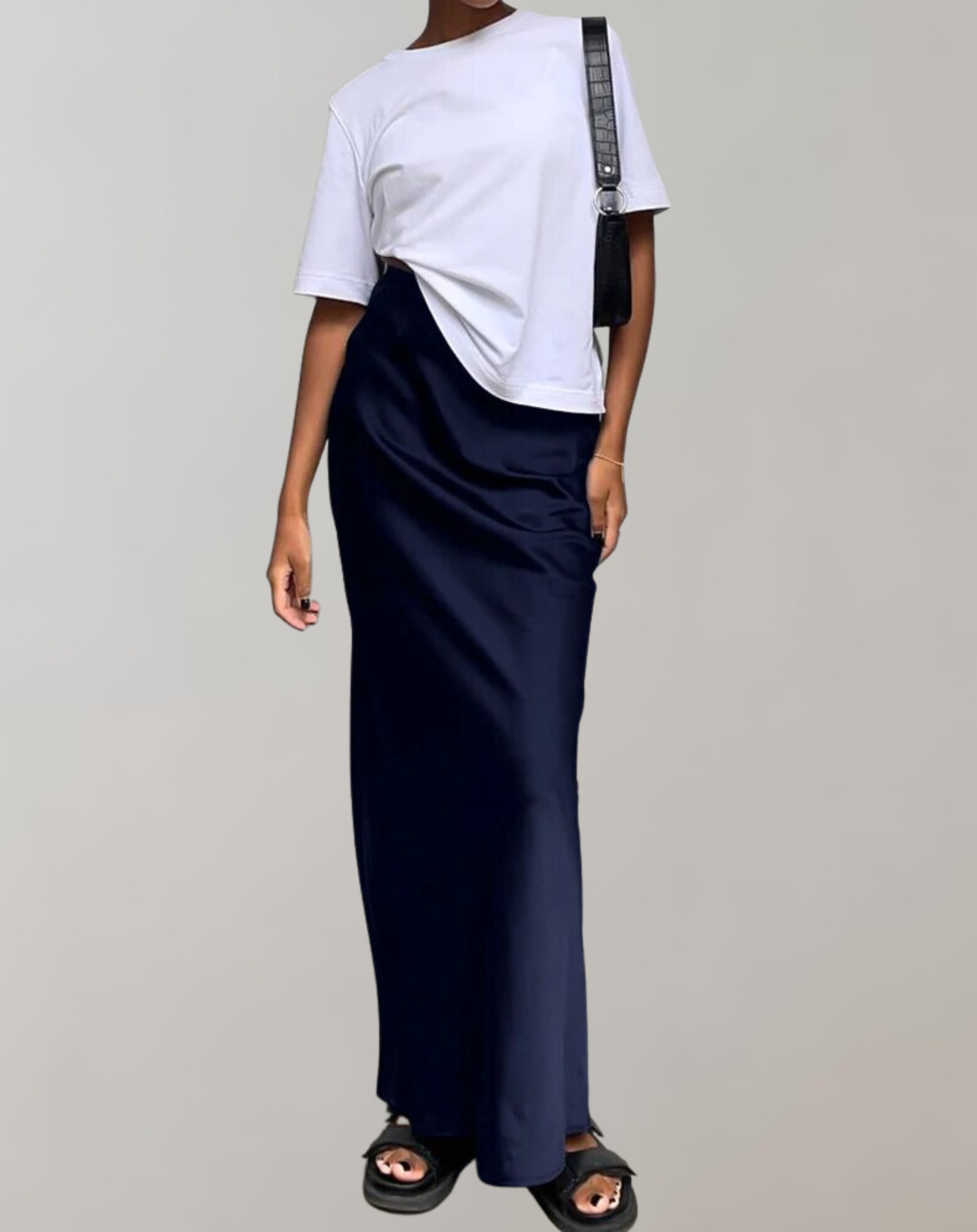 Isa - Elegante Satin Schwarz Trompete