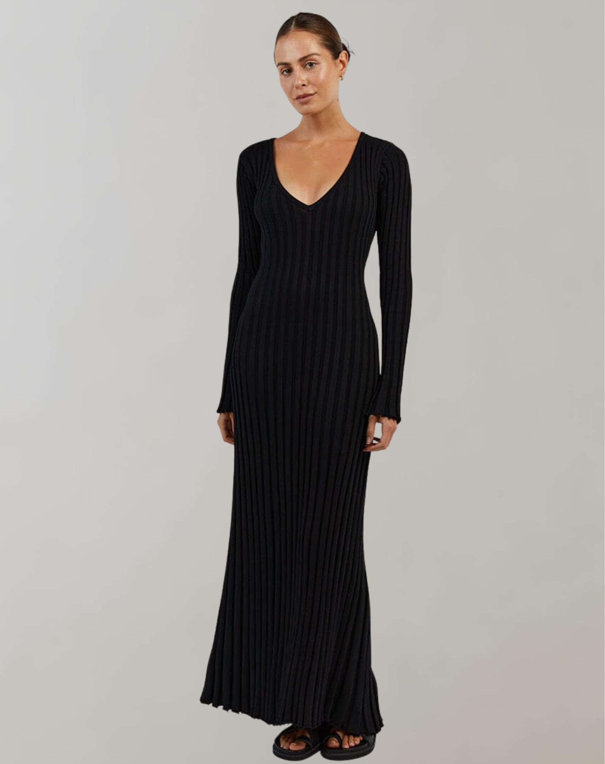 Clara – Kleid mit V-Ausschnitt
