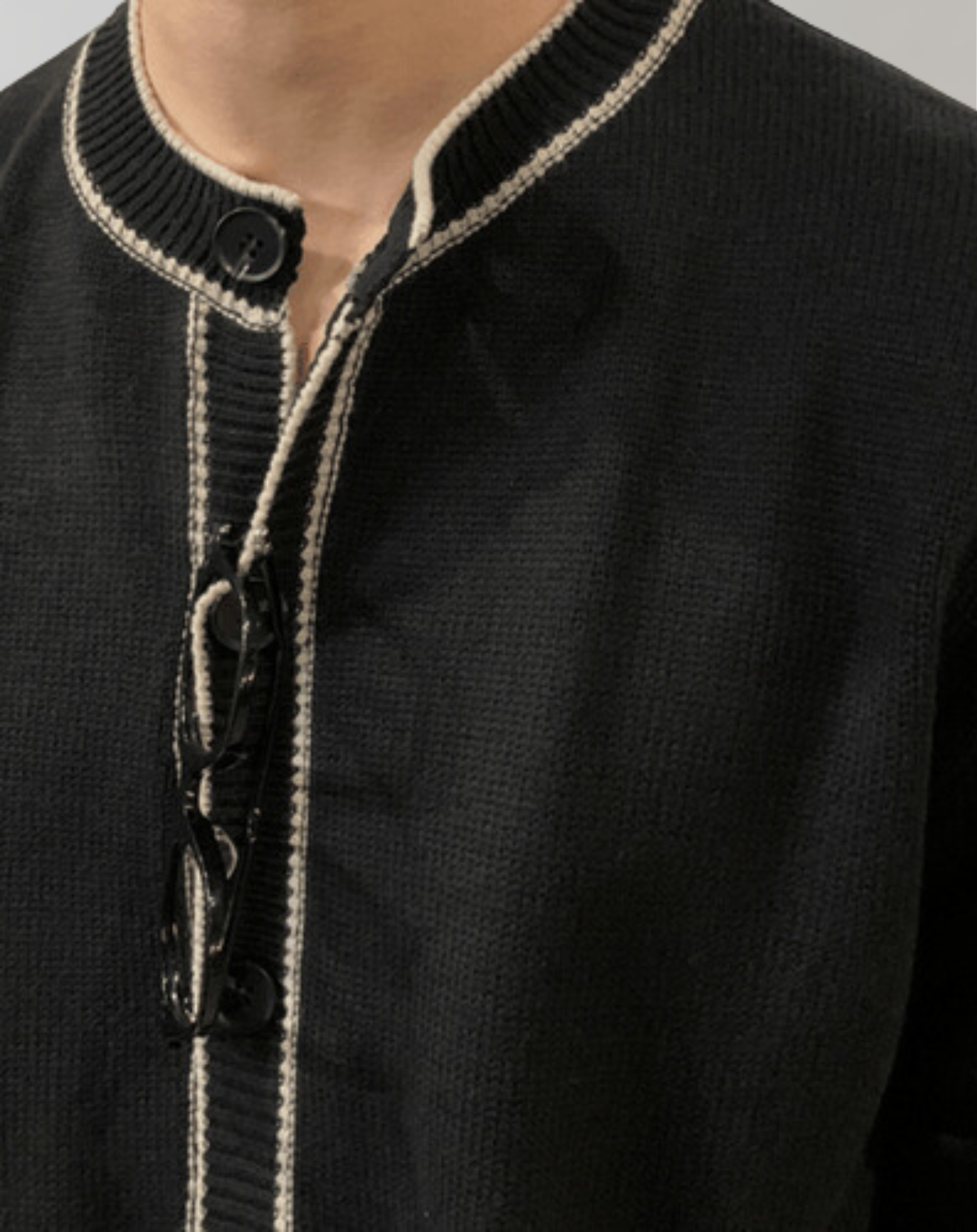Settimo - Strickjacke mit Rundhalsausschnitt