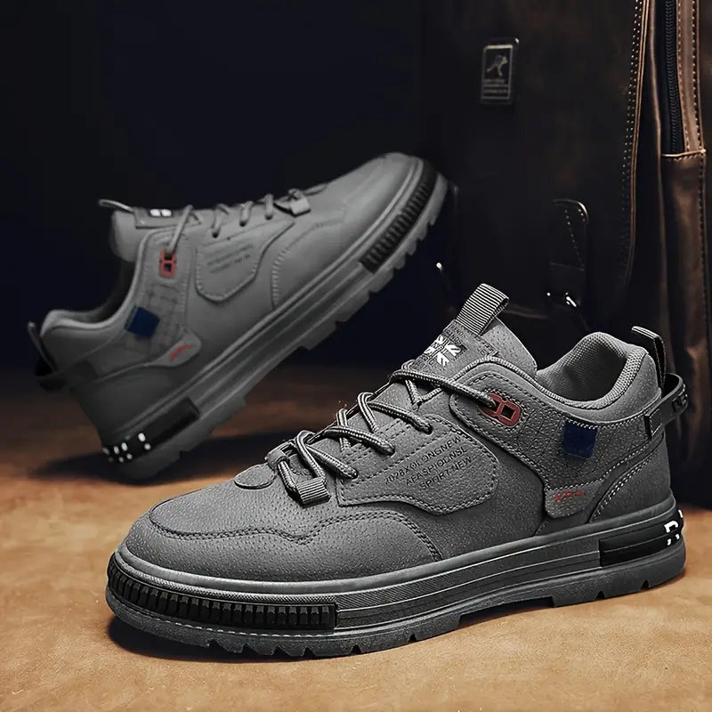 Nicholas – Retro-Vintage-Sneaker für stilbewusste Männer