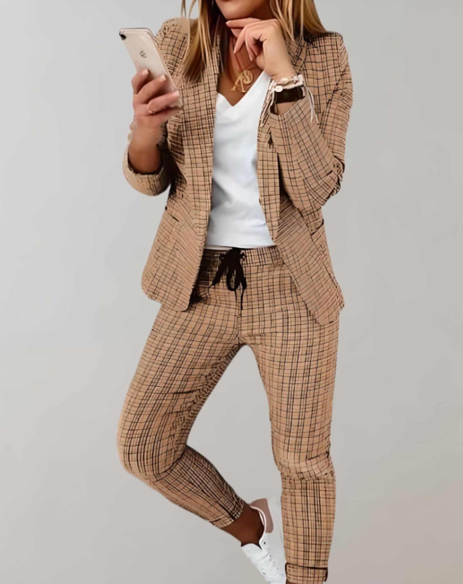 Arba -  2-teiliges Set mit tailliertem kariertem Blazer und Hose Kleidung