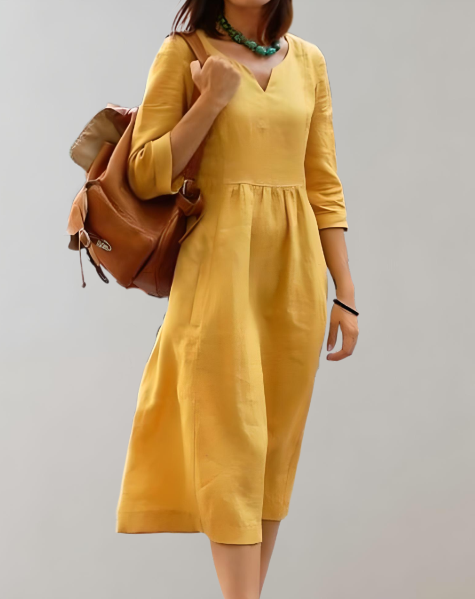 Mandy - Schlichtes Minikleid mit tiefem V Ausschnitt und halblangen Ärmeln Kleid