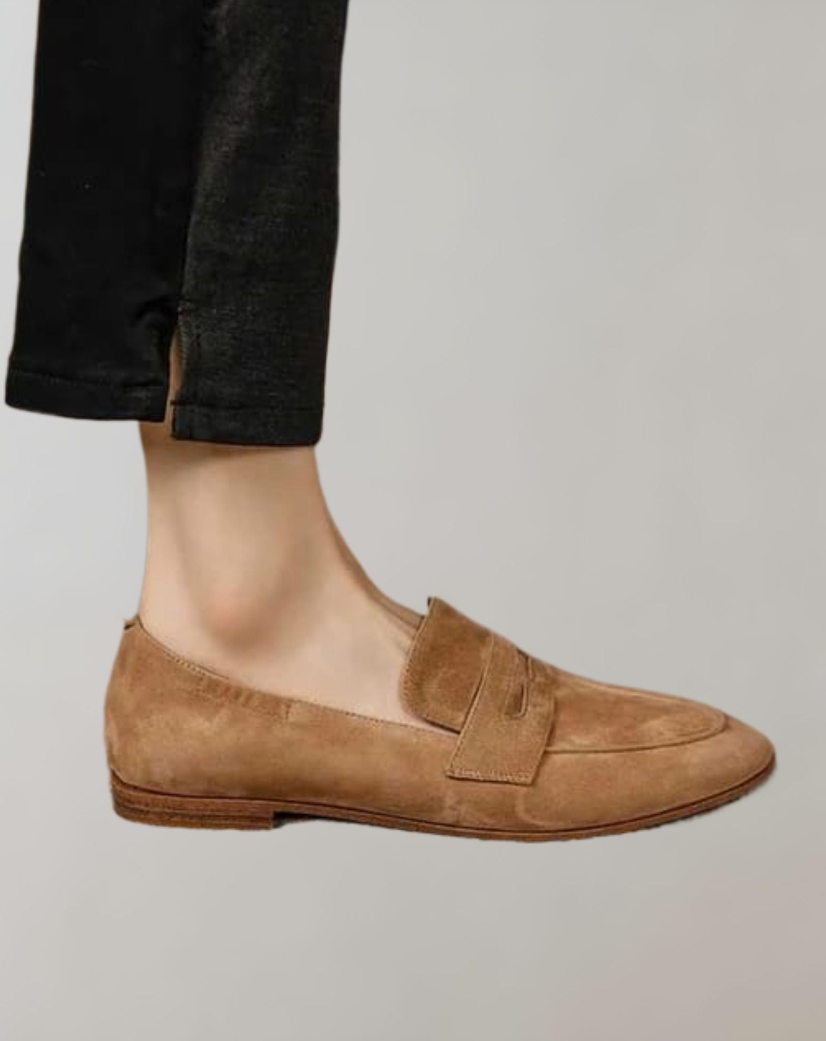 Liam - Spitz zulaufende niedrig geschnittene Wildleder Loafer Schuhe