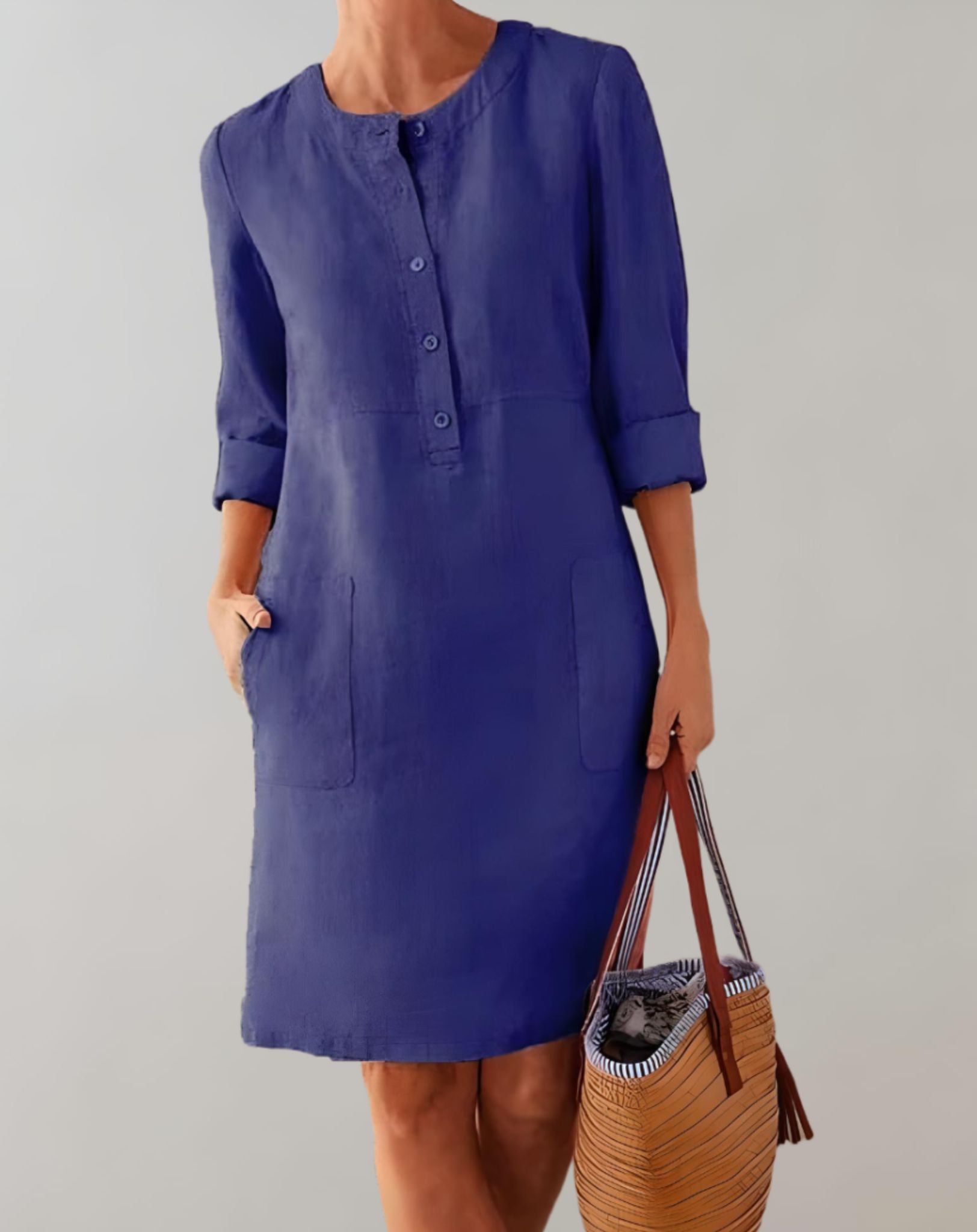 Marley -  Gut sitzendes Minikleid mit mittlerer Knopfleiste und langen Ärmeln Kleid