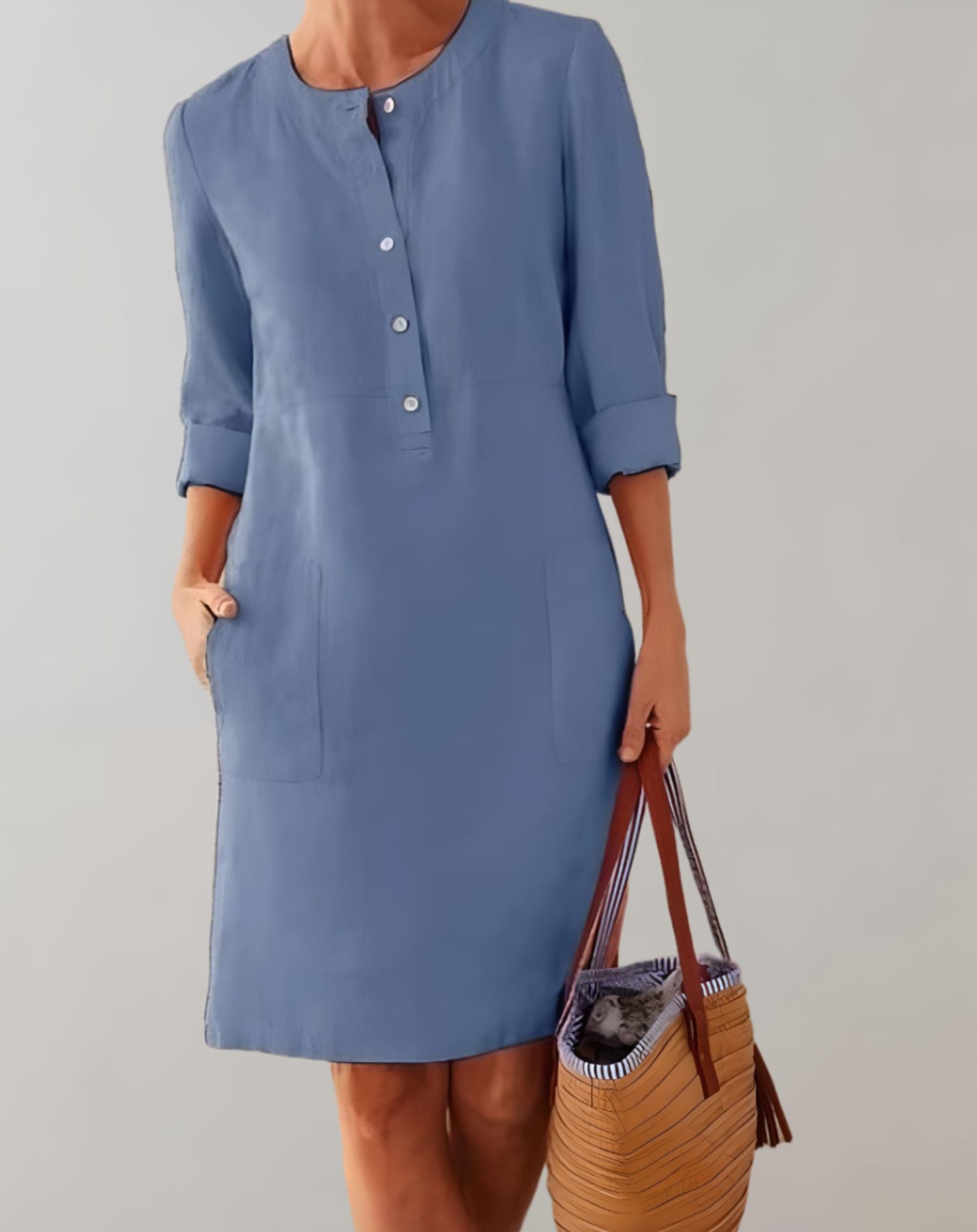 Marley -  Gut sitzendes Minikleid mit mittlerer Knopfleiste und langen Ärmeln Kleid