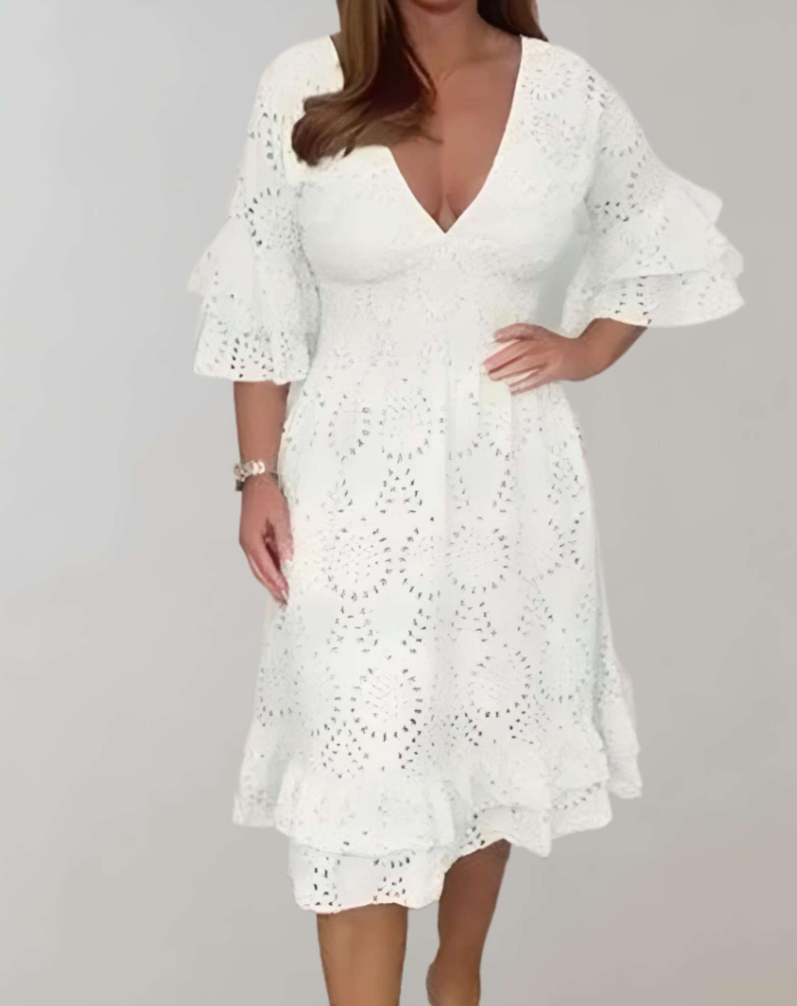 Cheyenne - Minikleid mit tiefem V Ausschnitt und Stickmuster Kleid