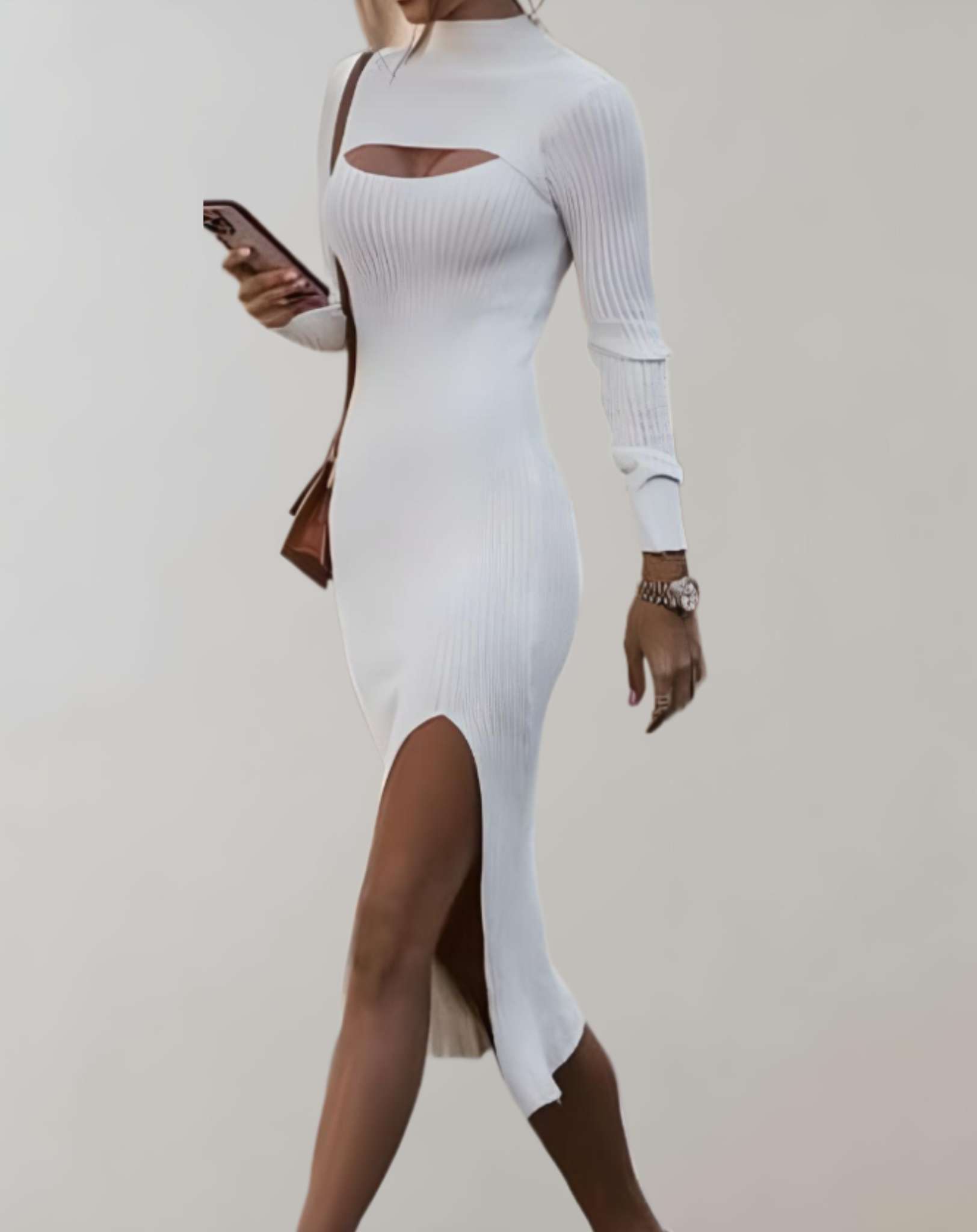 Lilly -  Schmal geschnittenes geripptes Kleid mit Rollkragen und langen Ärmeln Kleid