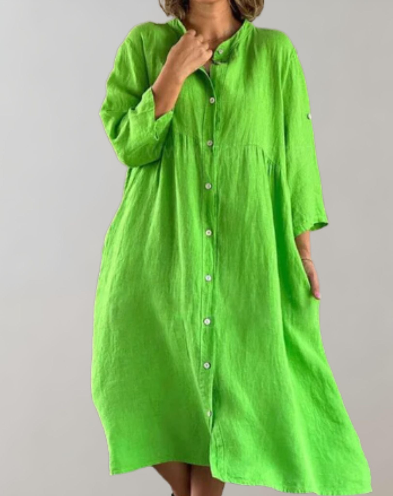 Matilda - Übergroßes Kleid mit Knöpfen und halblangen Ärmeln Kleid