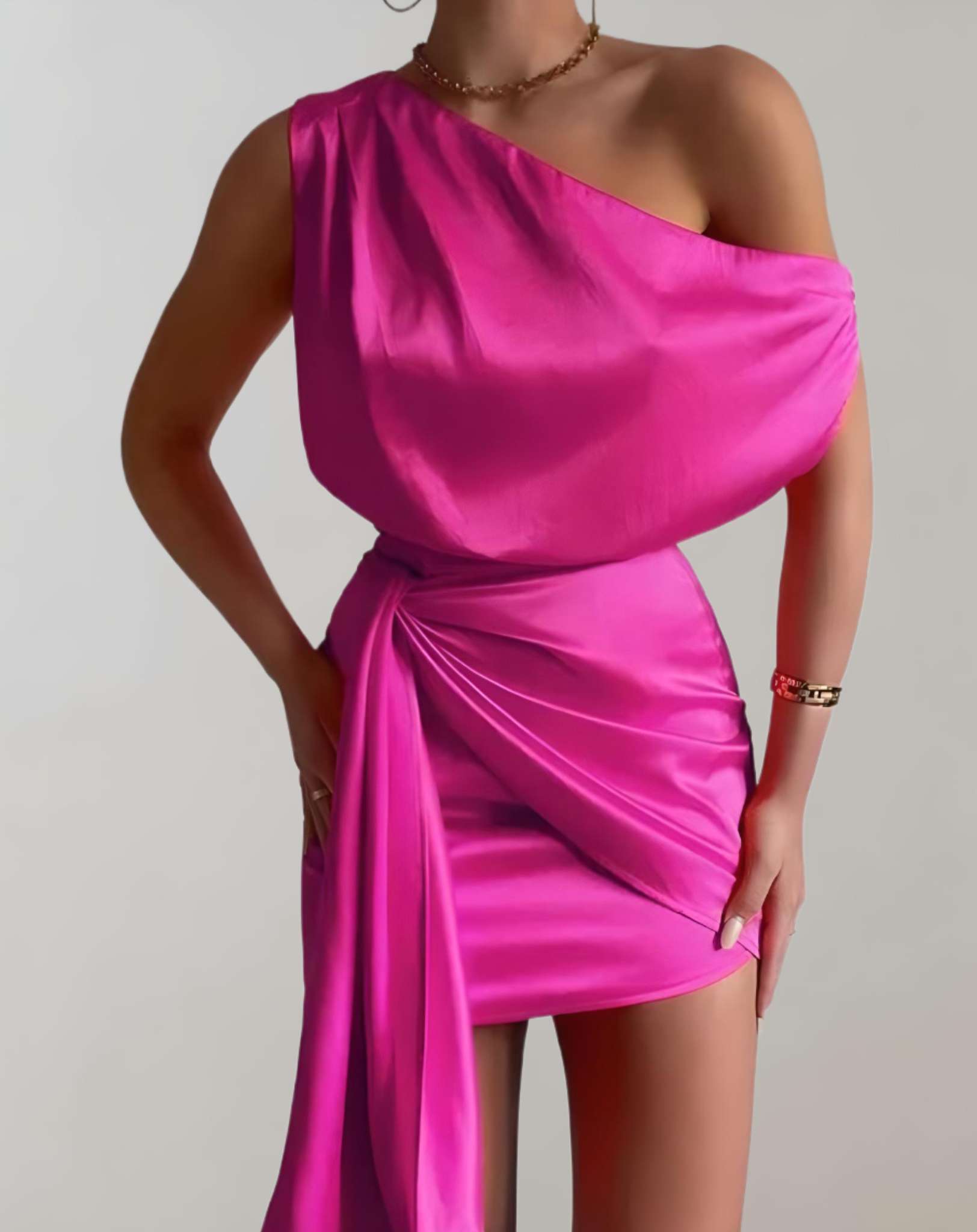 Mikaela - One Shoulder Minikleid aus Seidenstoff Kleid
