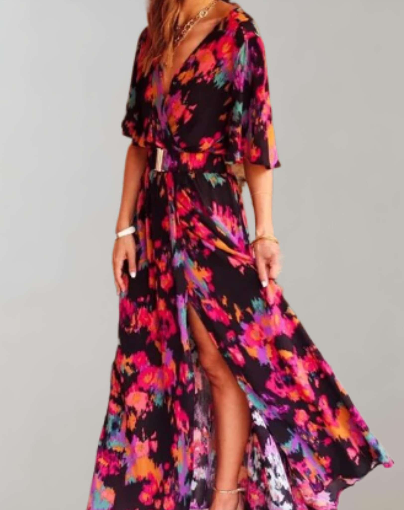 Nadia -  Langes lockeres Kleid aus fließendem Stoff und Blumendruck Kleid