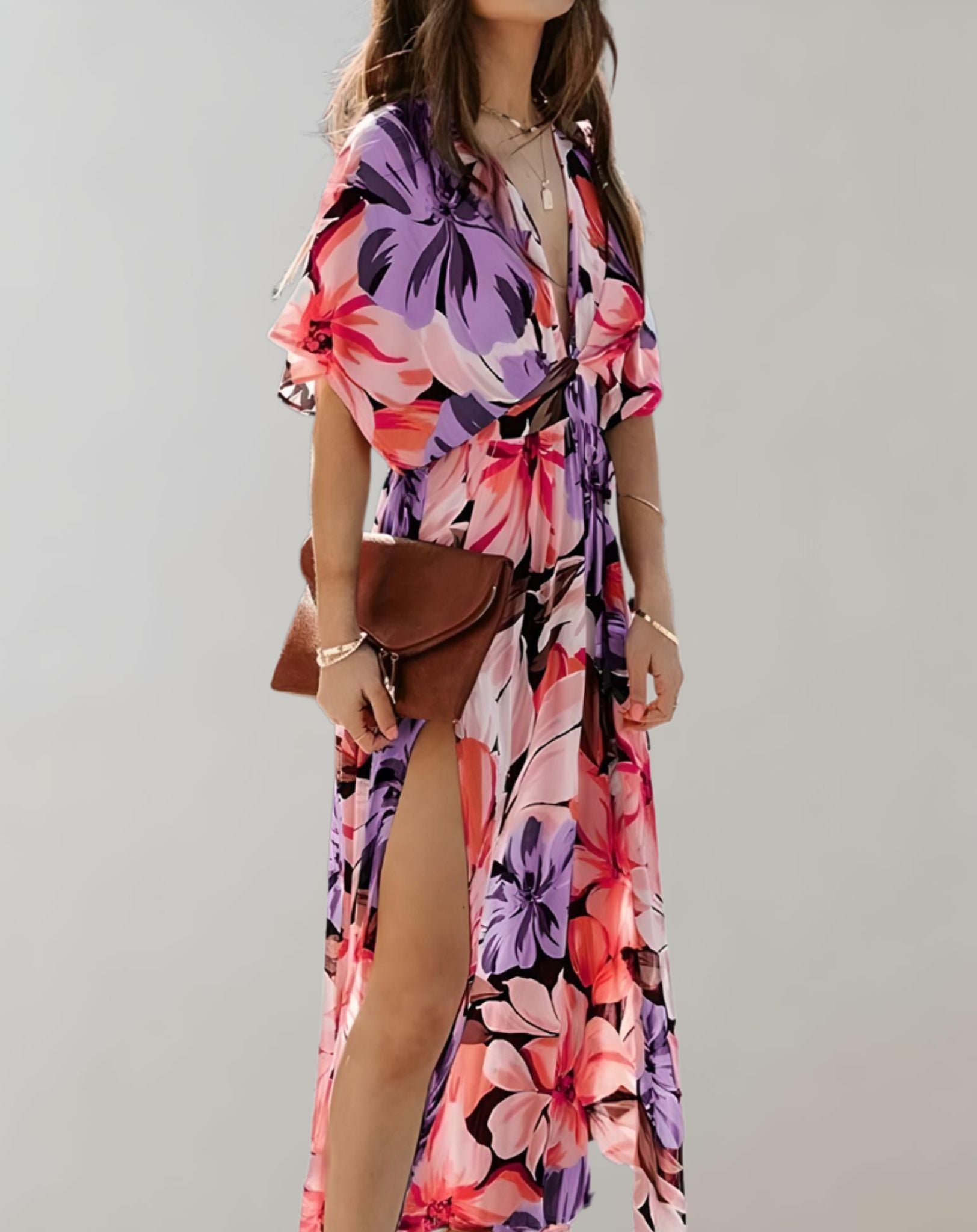 Nathalia- Langes Kleid mit hohem Schlitz aus fließendem Stoff und sommerlichem Design Kleid