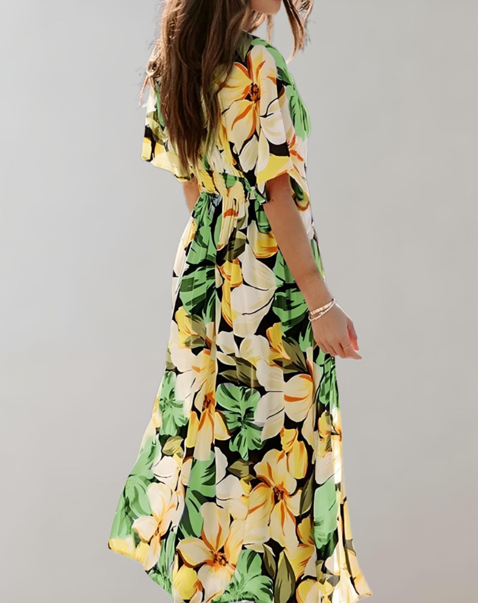 Nathalia- Langes Kleid mit hohem Schlitz aus fließendem Stoff und sommerlichem Design Kleid